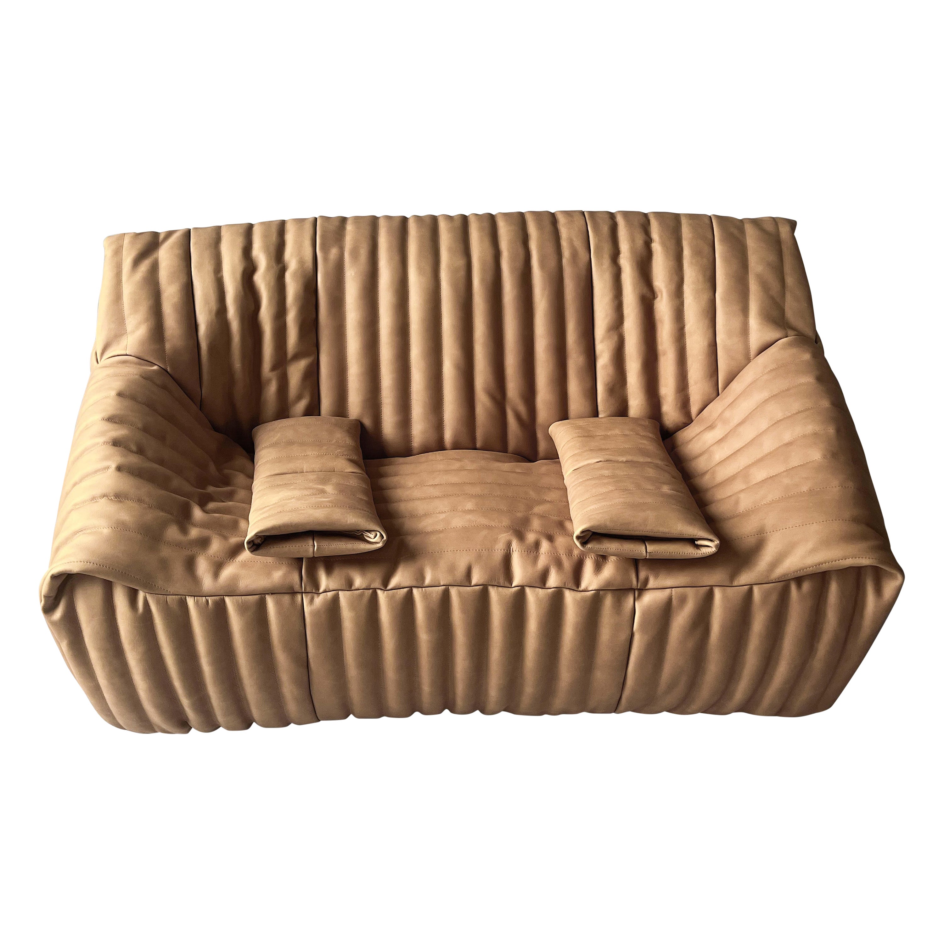  Sandra sofa  designed by Annie Hiéronimus for Cinna after she joined the Roset  For Sale