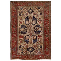 1900s Antique Handmade Wool Rug Persian Serapi Featuring a Allover Motif 