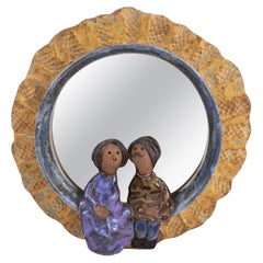 Miroir figuratif en céramique de style Beatrice Wood