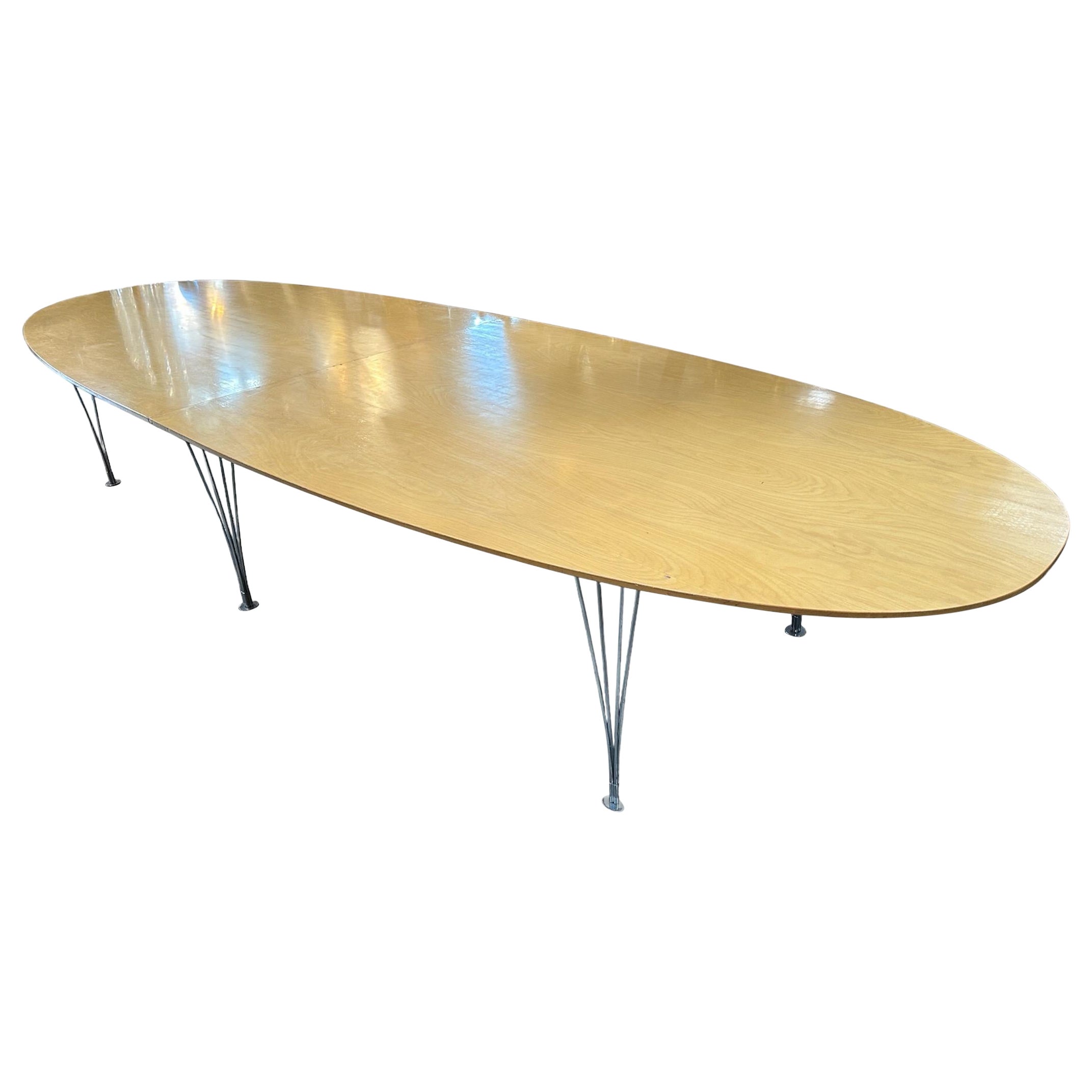 Mid Century Italian Oversize Oval Dining Table 1980s For Sale