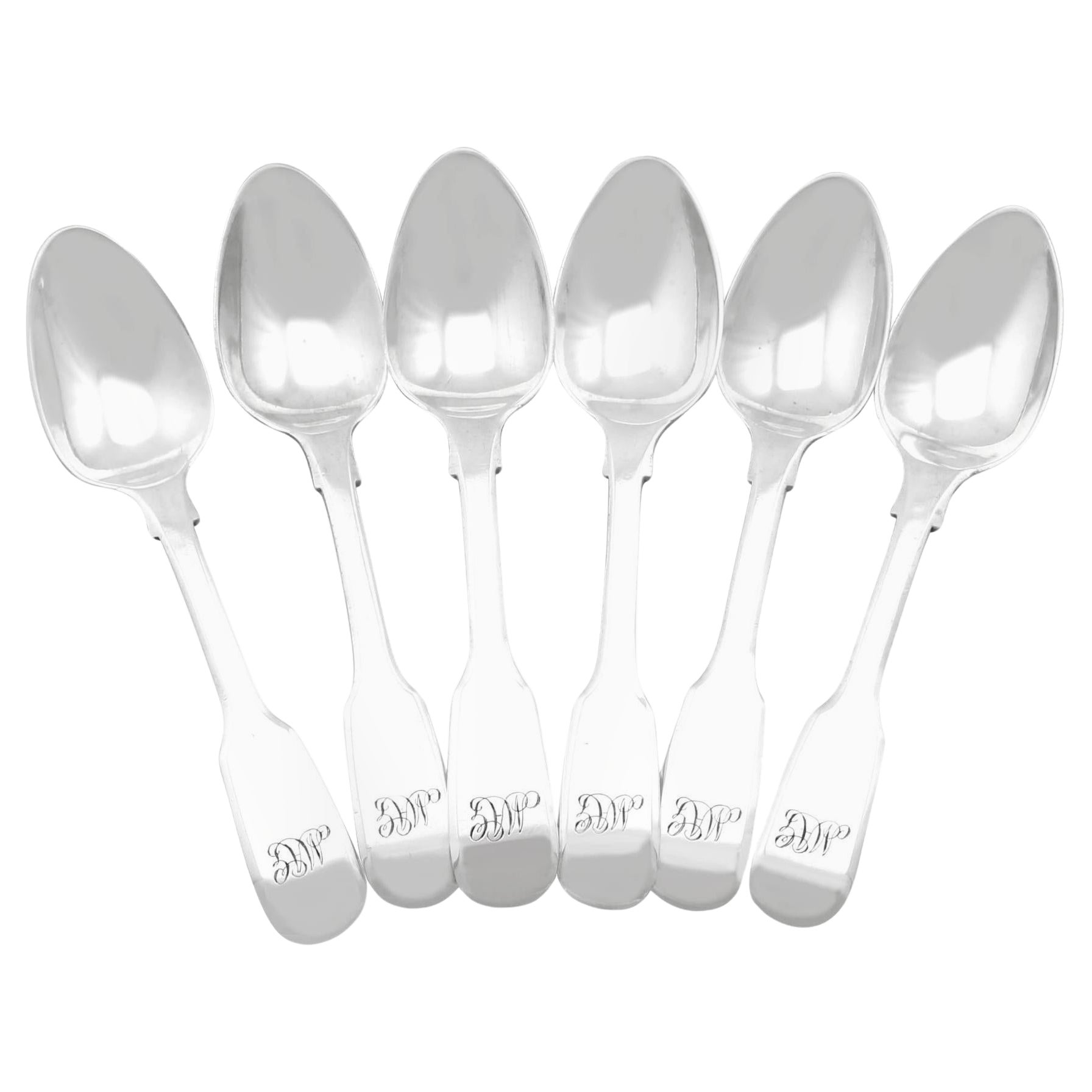 Cucharas antiguas de plata de ley con dibujo de violinista