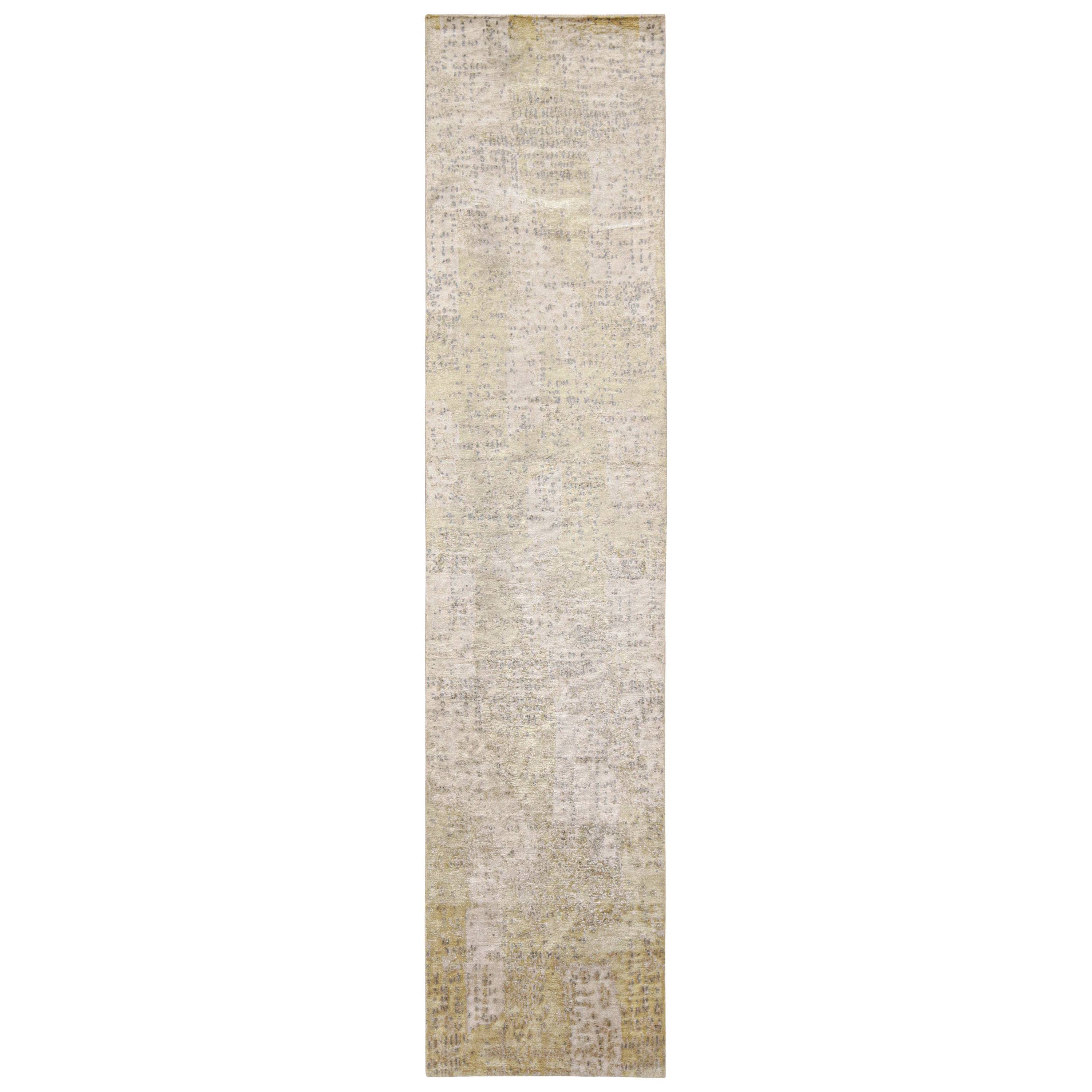 Rug & Kilim’s Abstract Runner in Silver-Gray with Ivory Tones For Sale
