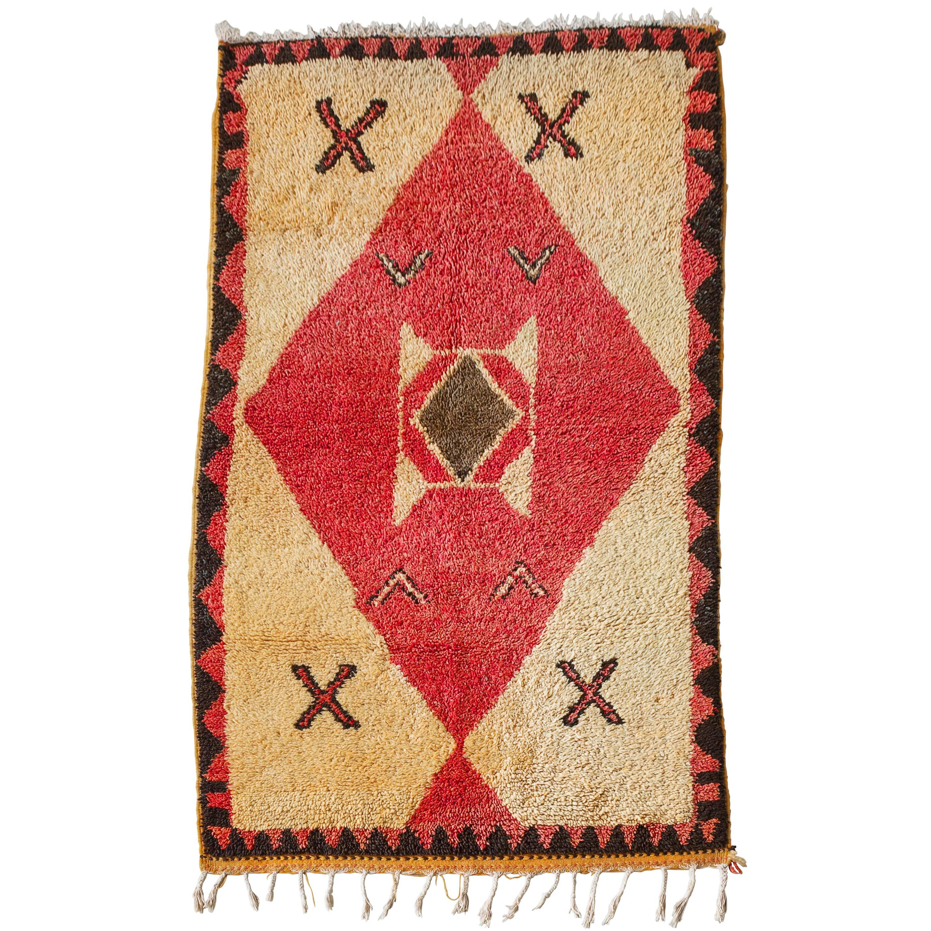 Ait Ouaouzguite Moroccan Rug 