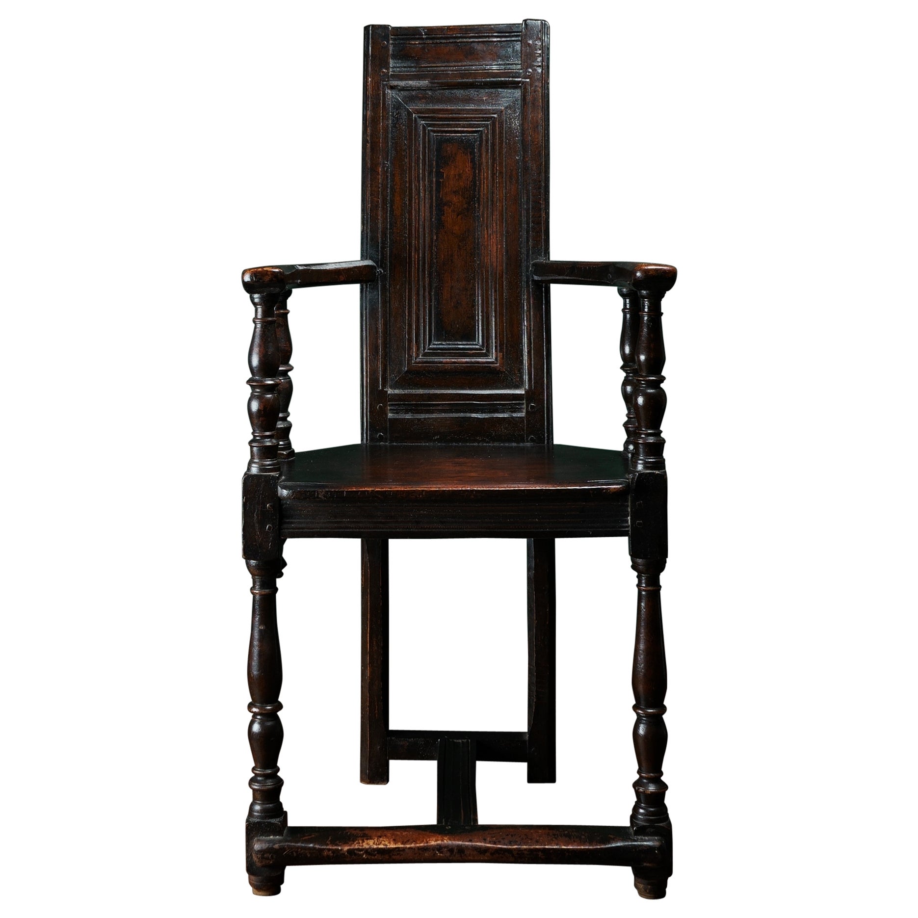 16th Century, Renaissance Walnut Caquetoire Chair, Circa 1570 For Sale