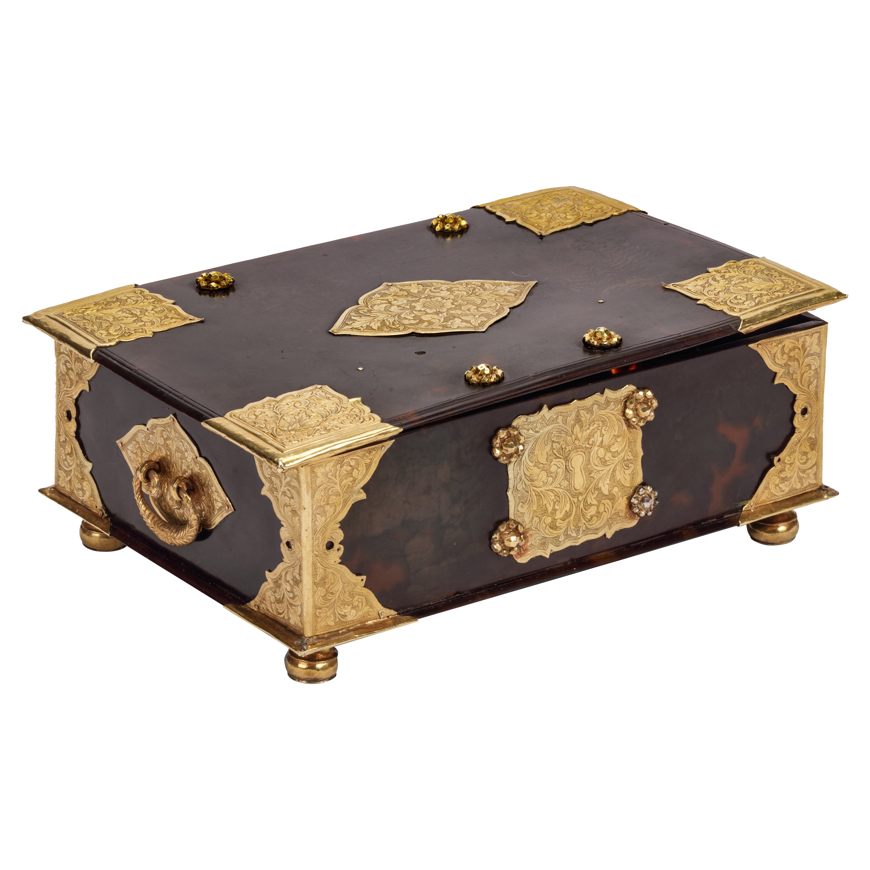 A rare Indonesian tortoiseshell sirih casket with gold mounts