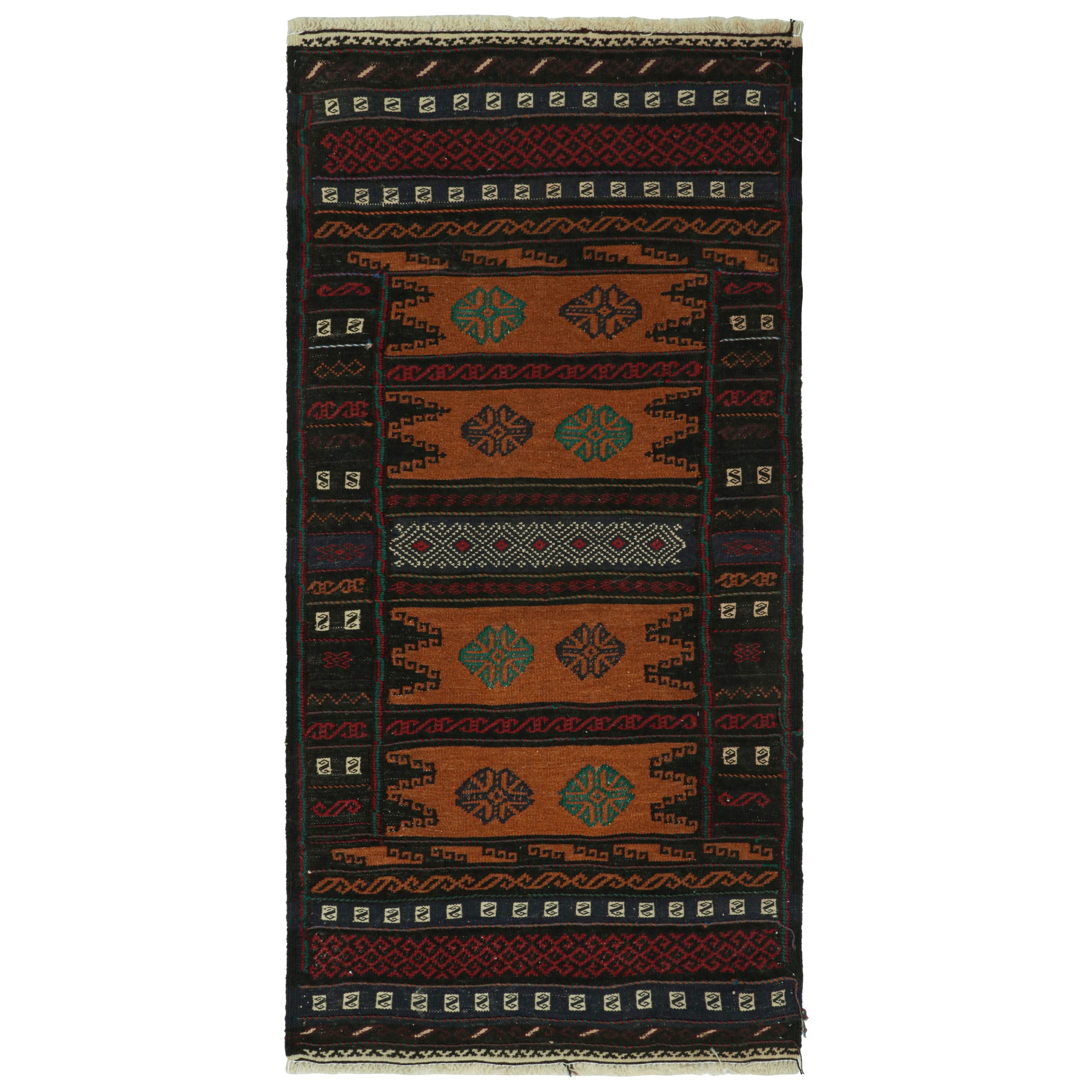 Kilim afghan vintage à motifs géométriques polychromes, de Rug & Kilim en vente