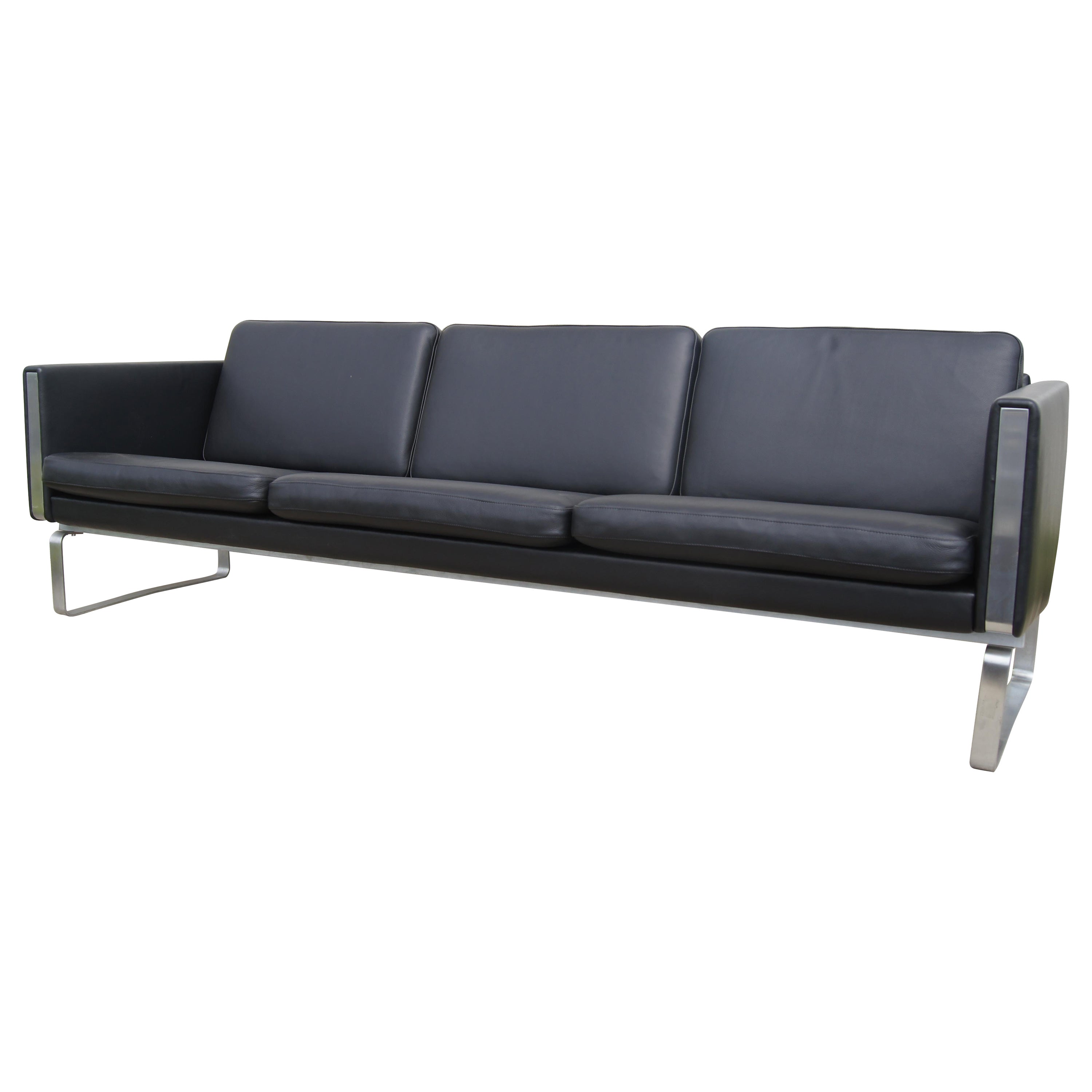 Schwarzes Ledersofa von Hans Wegner, Modell CH103, für Carl Hansen & Sohn im Angebot