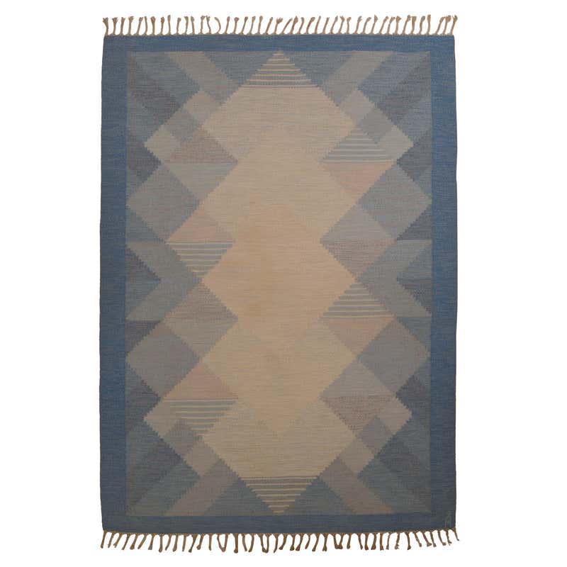 Scandinavian Modern Rugs and Carpets - 1,879 For Sale at 1stDibs | mid ...