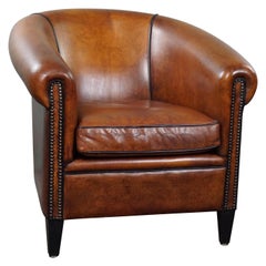 Timeless and high-quality sheep leather club armchair