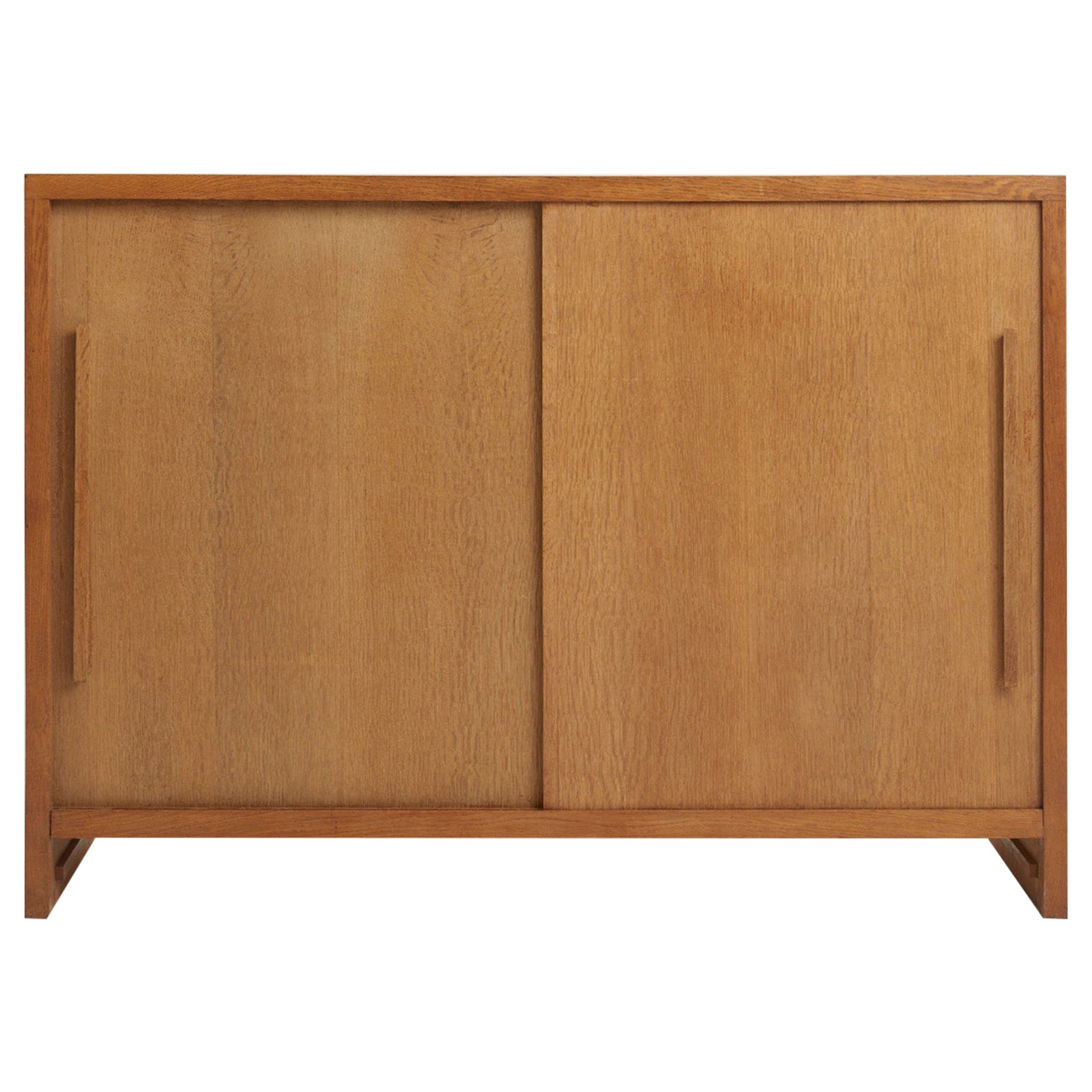 Mid-Century Oak Cabinet im Angebot