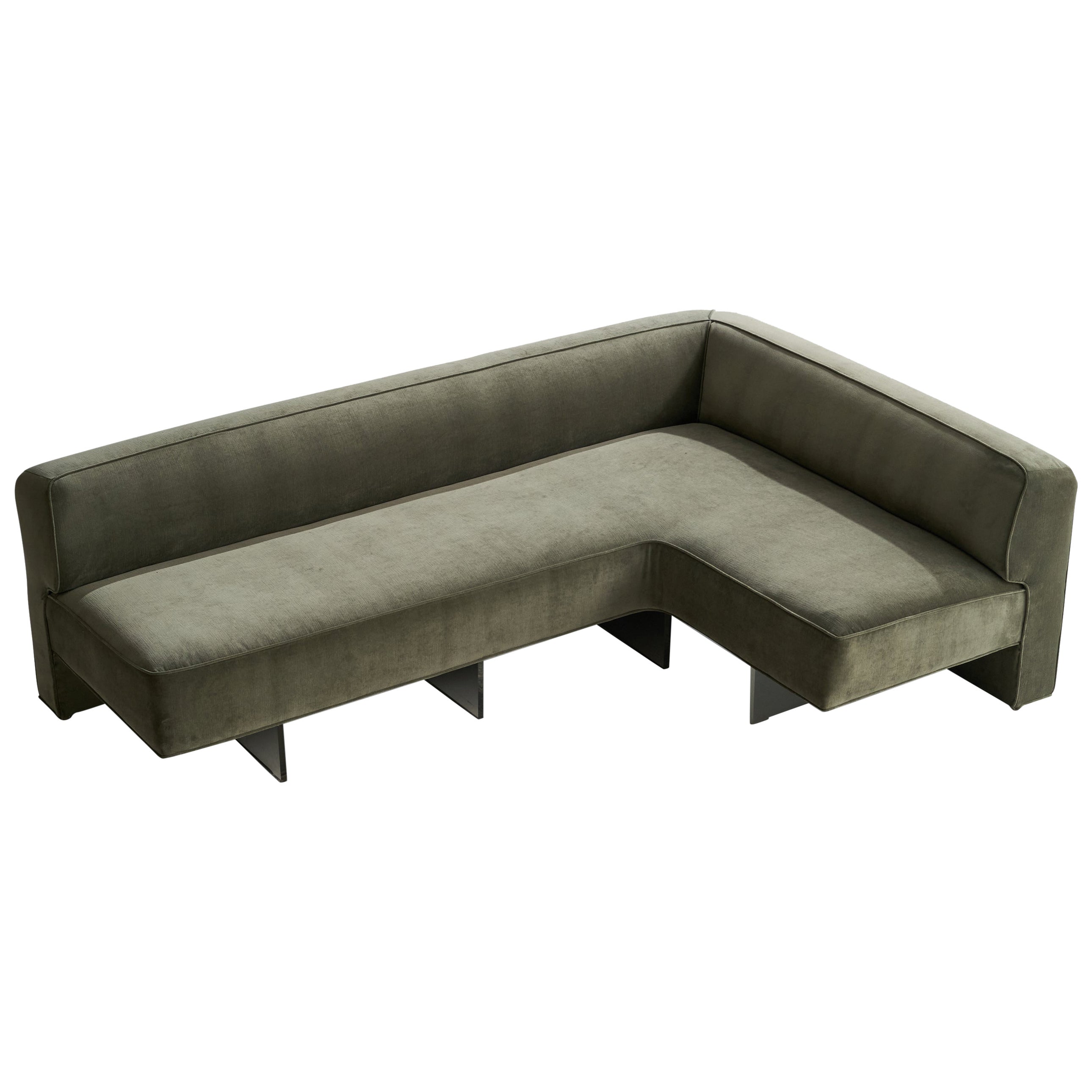 Vladimir Kagan, Sofa, Velvet, Lucite, USA, 1970s For Sale