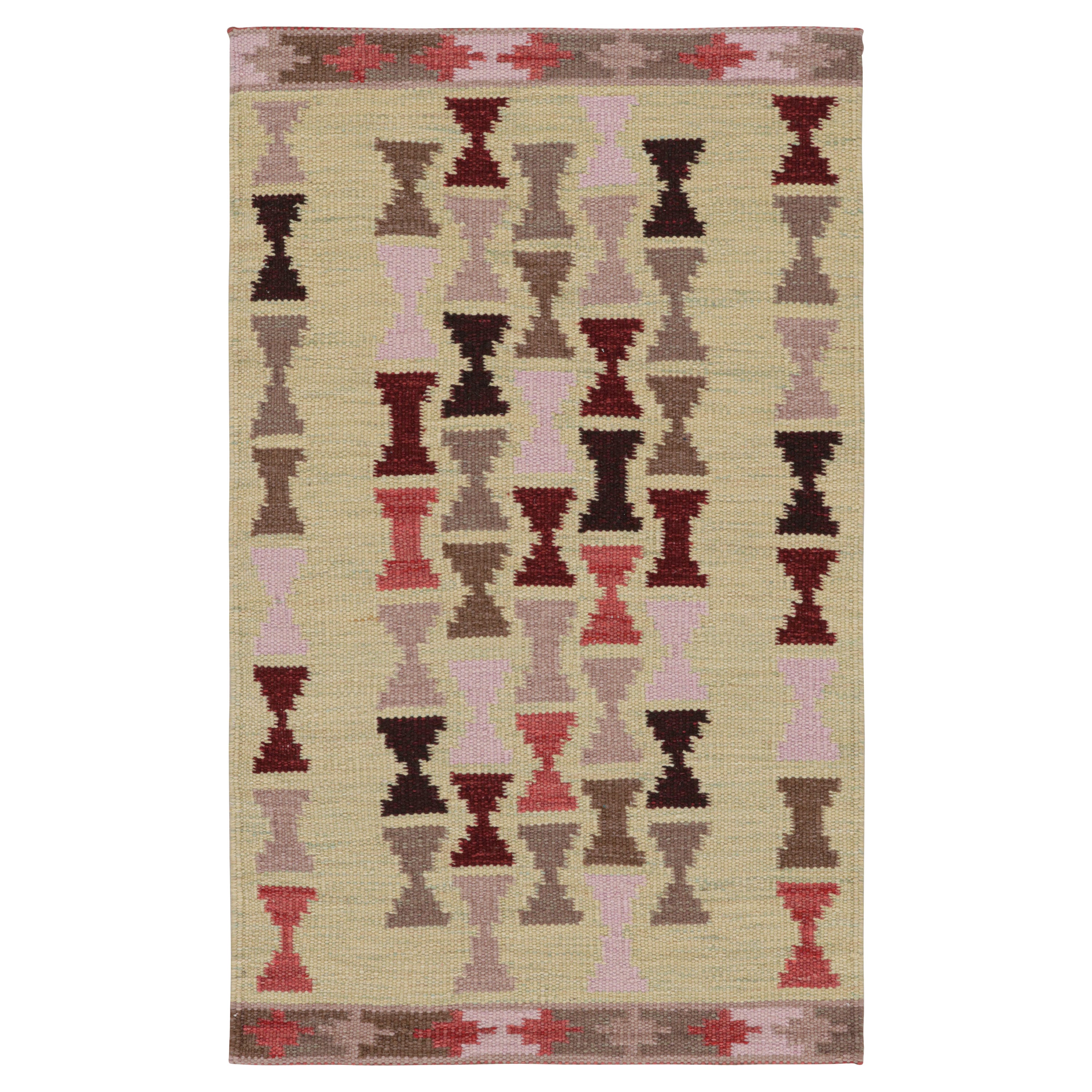 Rug & Kilim’s Scandinavian Accent Rug in Cream with Geometric Patterns For Sale