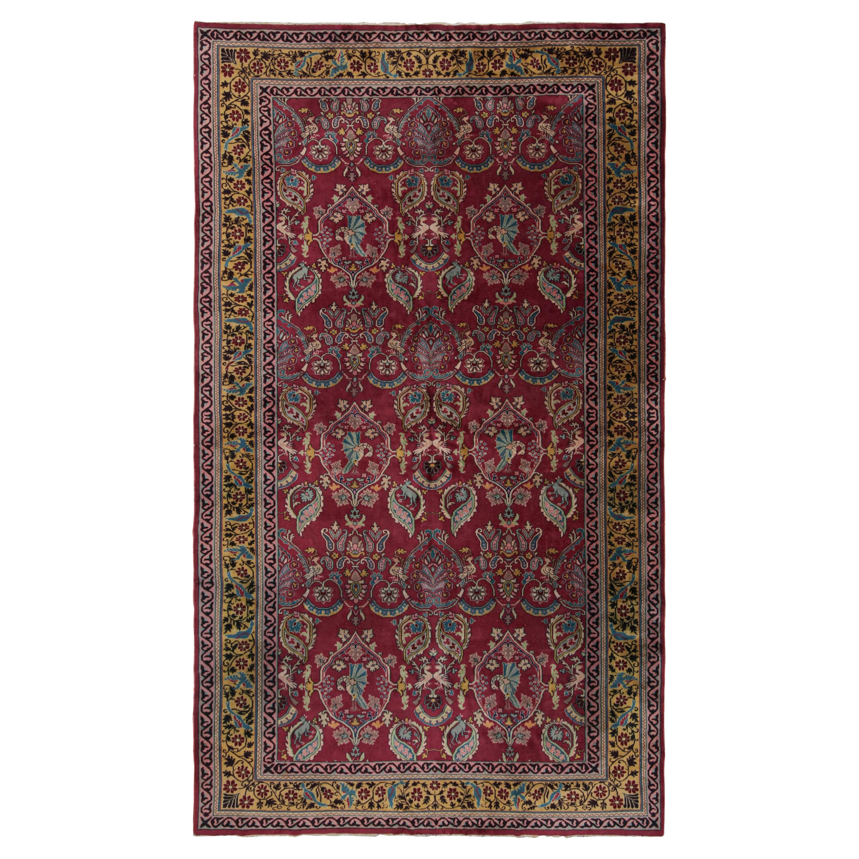 Alfombra india antigua en burdeos y dorado con motivos florales en venta