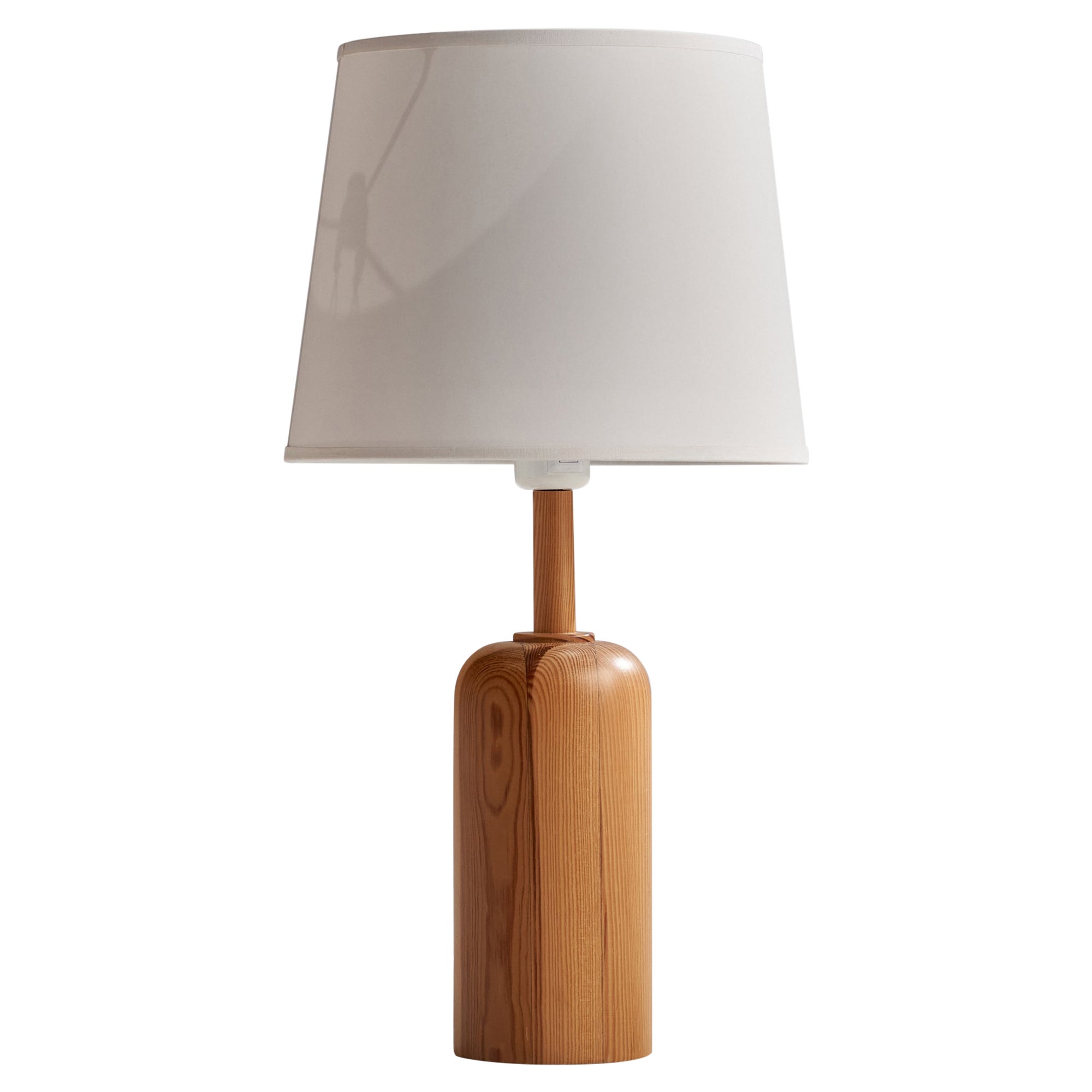 Diseñador sueco, lámpara de mesa, pino, Suecia, años 1970
