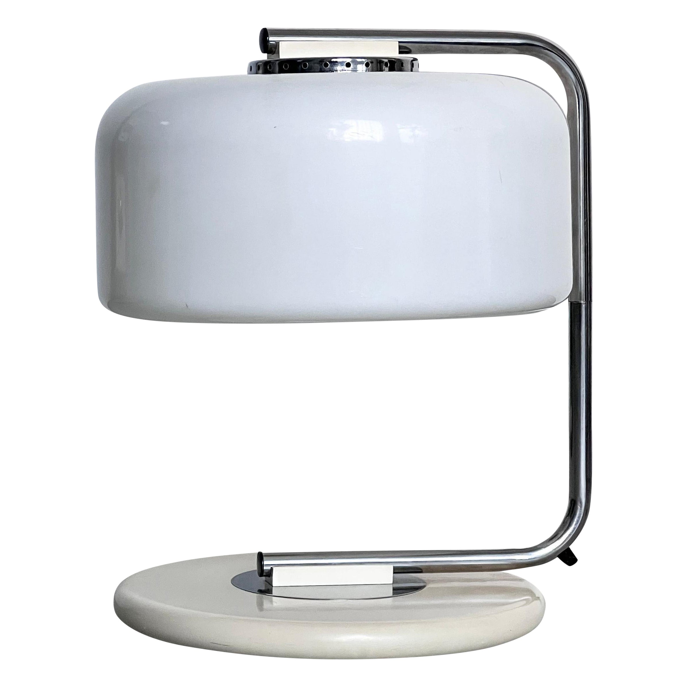 Collectible Space Age Table / Desk Lamp in Steel and Plexiglass For Sale