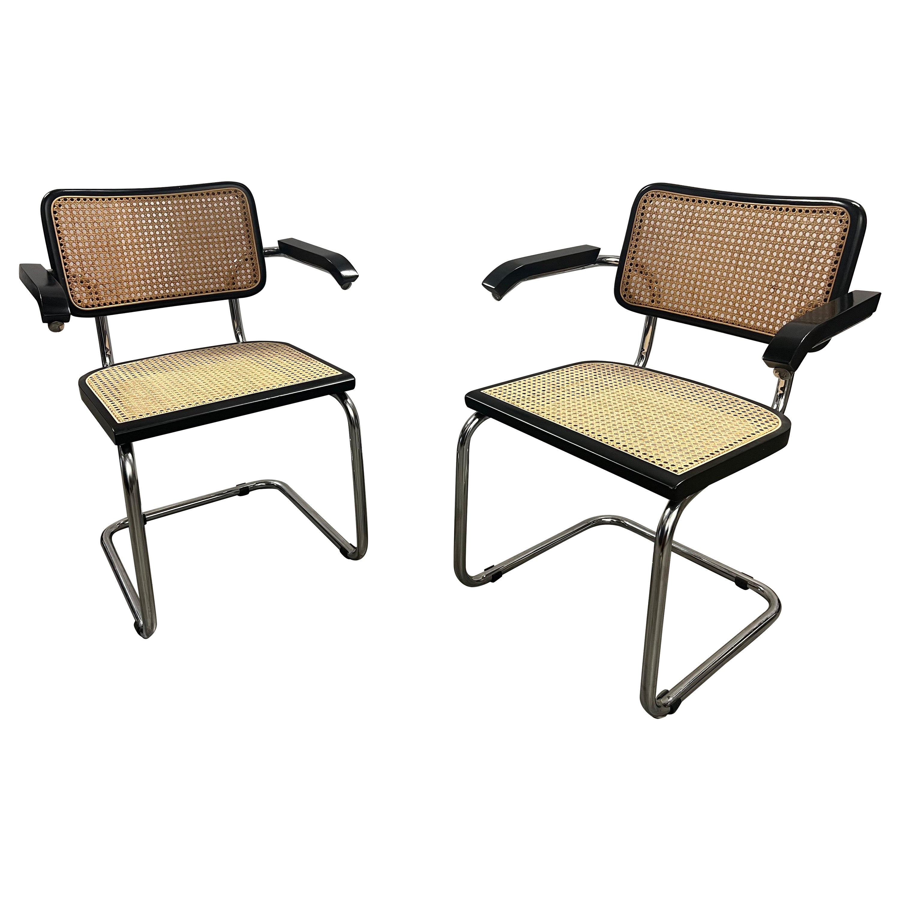A pair of Bahaus Marcel Breuer Attributed Cesca Chairs S64 For Sale