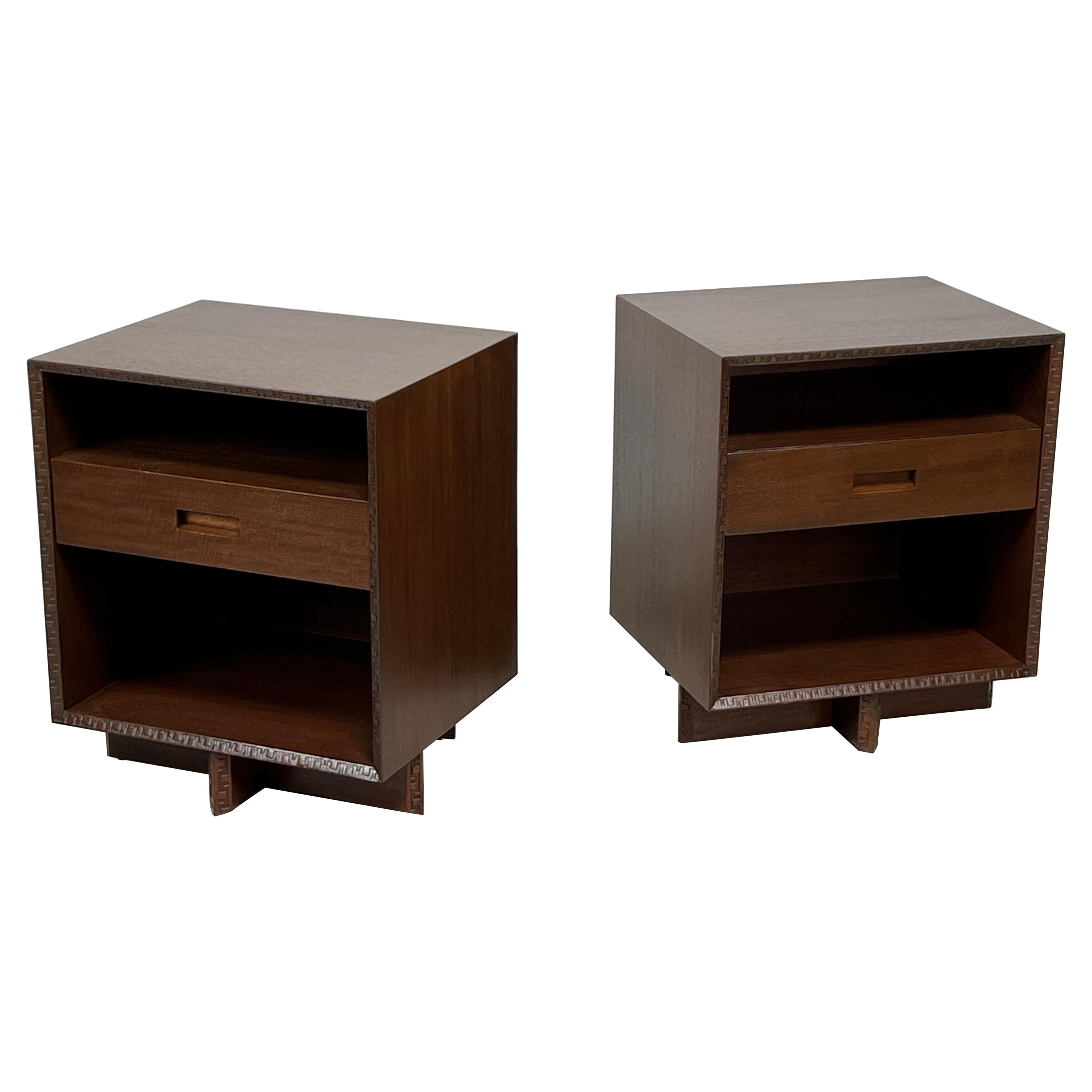 Frank Lloyd Wright for Henredon Pair of Nightstands For Sale