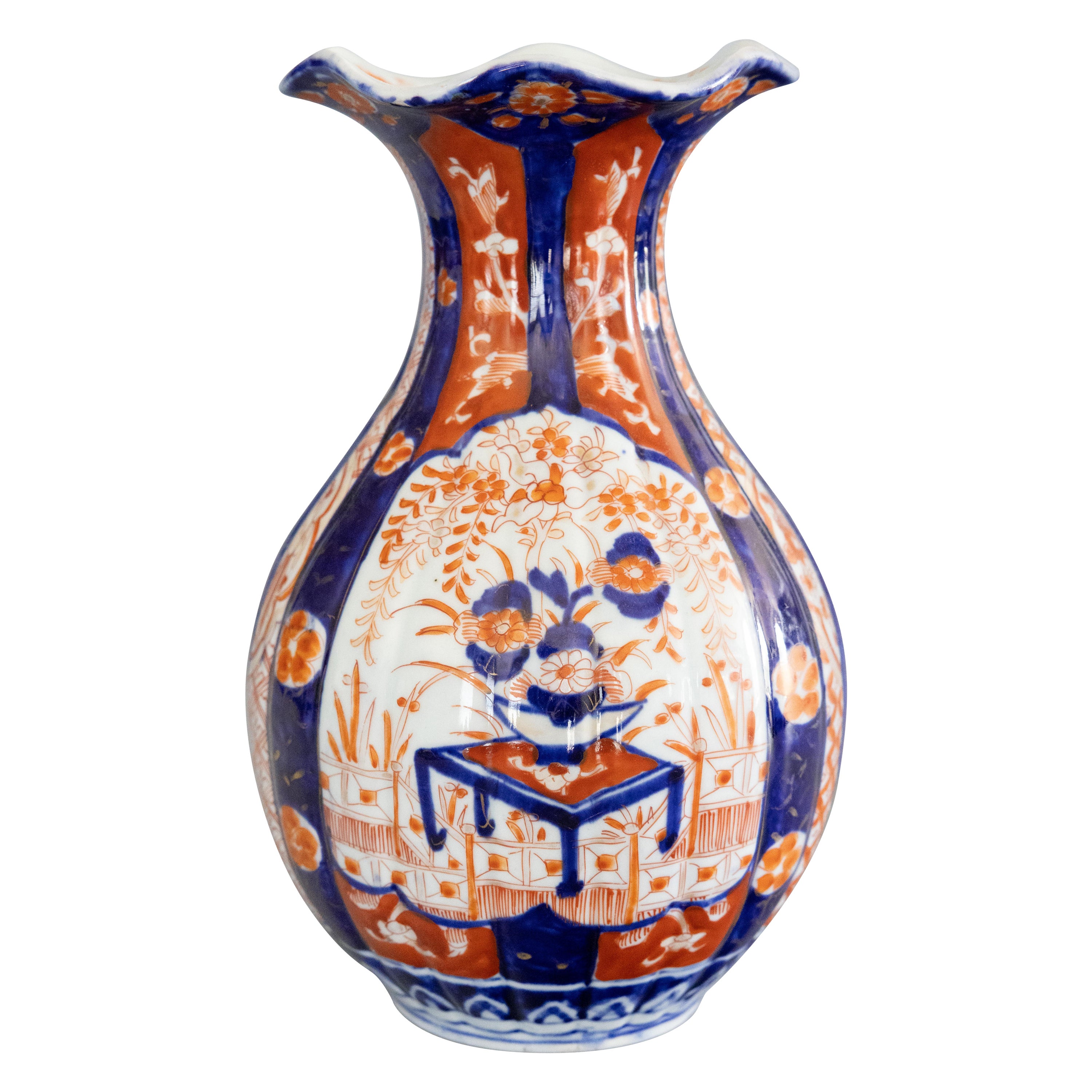 Antique 19th Century Meiji Period Japanese Imari Porcelain Vase For Sale