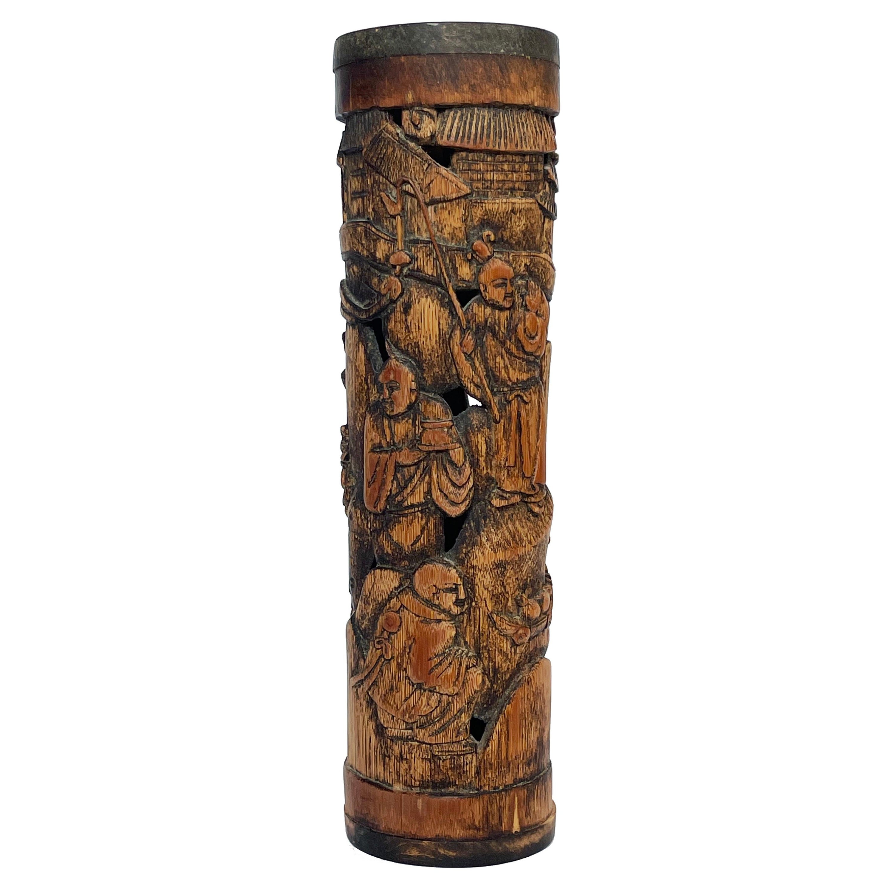 Antiguo tubo chino de incienso de bambú tallado con escena rural, ca. 1920, China