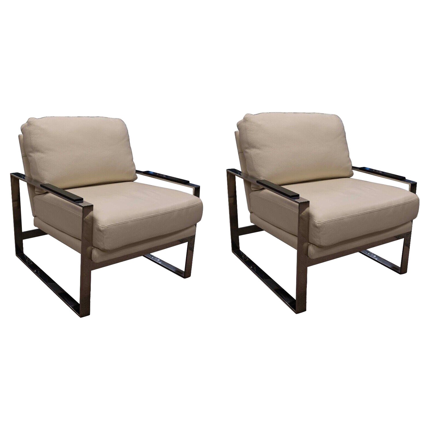Pair of Chairs for Modernism Michael Weiss Collection Vanguard Furniture For Sale