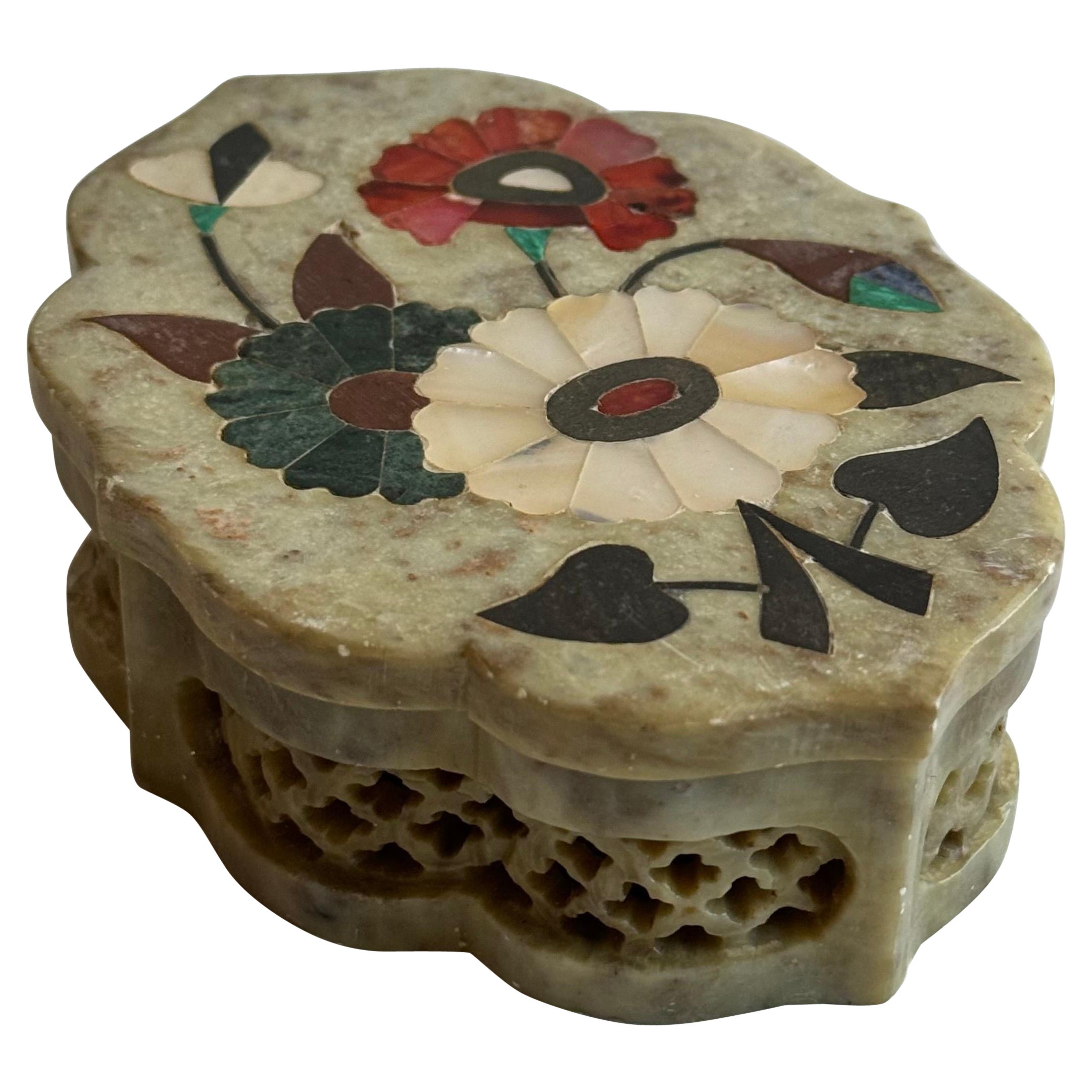 Anglo-Raj Marble Inlay Box Pietra Dura For Sale
