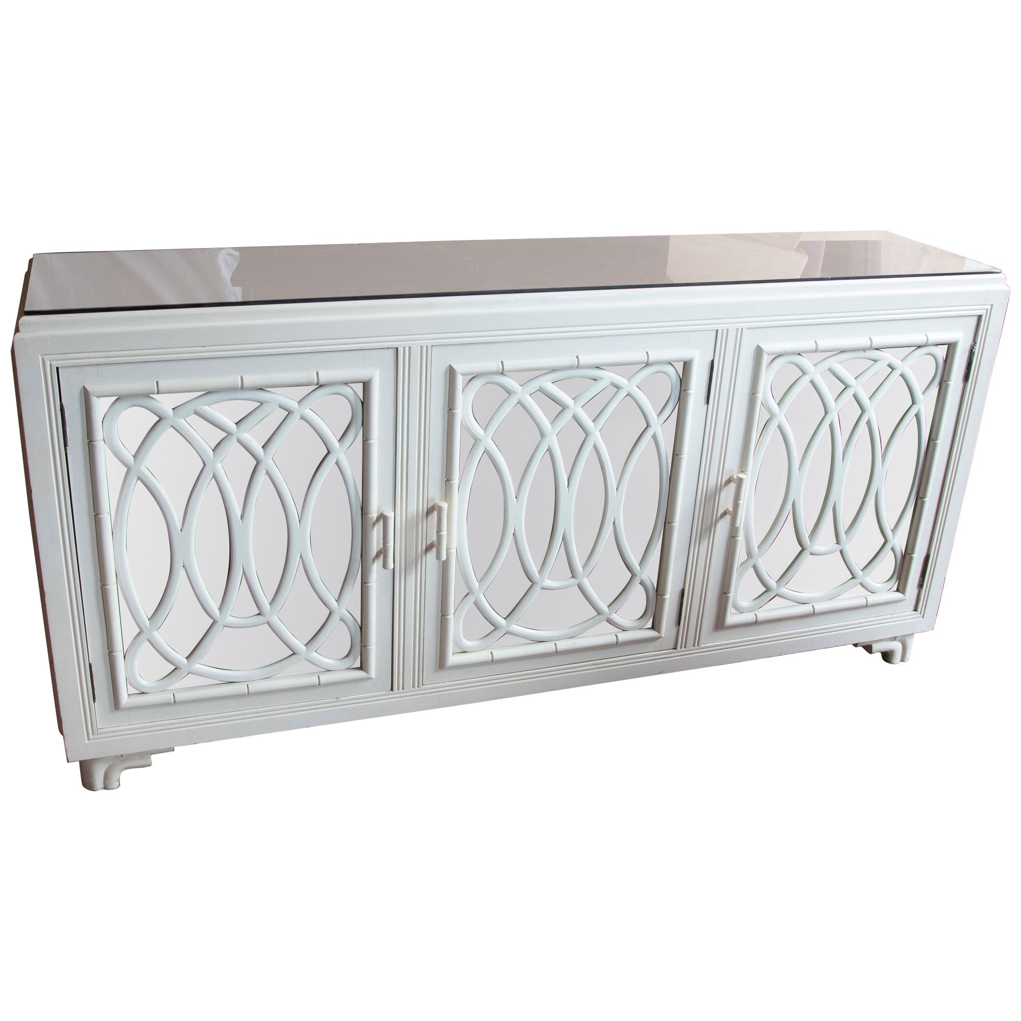 Sideboard in Lacquered Wood with Three Doors, Mirrors and Glass Top 