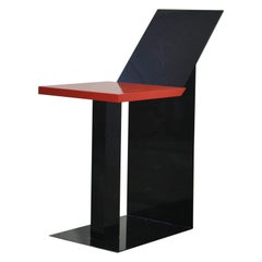 Tavolo scultoreo postmoderno con piedistallo in stile Memphis, anni '80