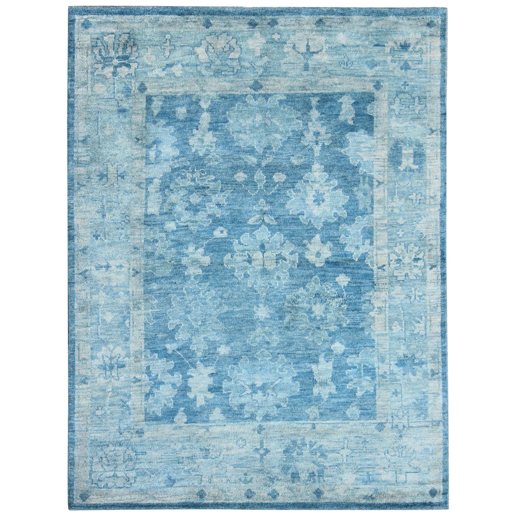 Moderner handgeknüpfter Oushak-Teppich aus Wolle in Blautönen von Keivan Woven Arts