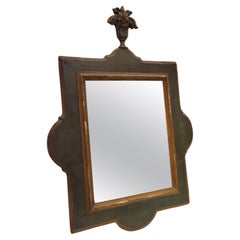 Miroir provençal français en bois vert et doré