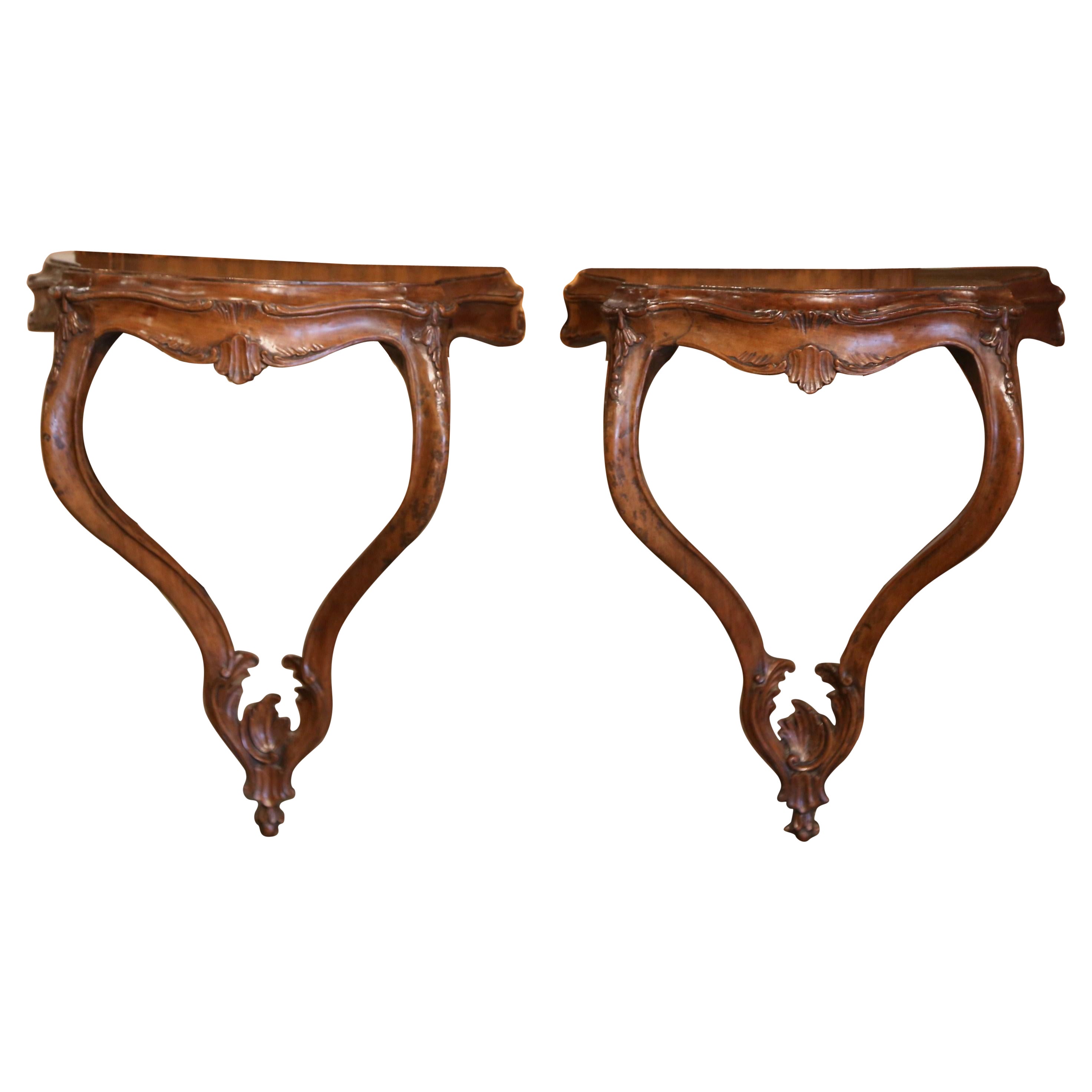 Pair of 19th Century Louis XV Carved Walnut Wall Brackets Consoles from Provence