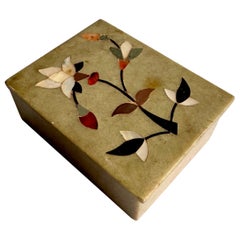 Anglo-Raj Marble Inlay Box Pietra Dura Made in India