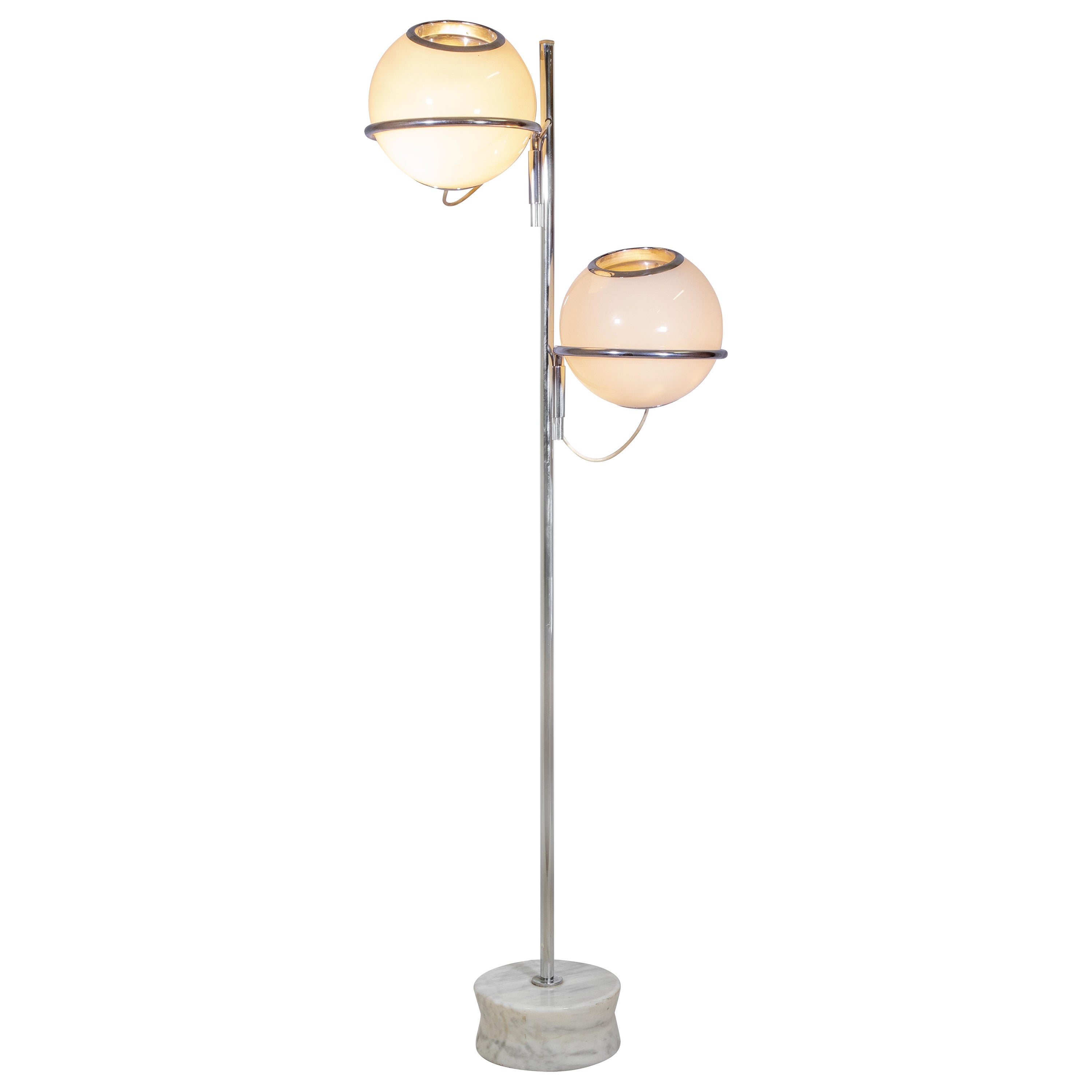 Vintage 1094 Floor Lamp by Gino Sarfatti, Italy, 1969 For Sale