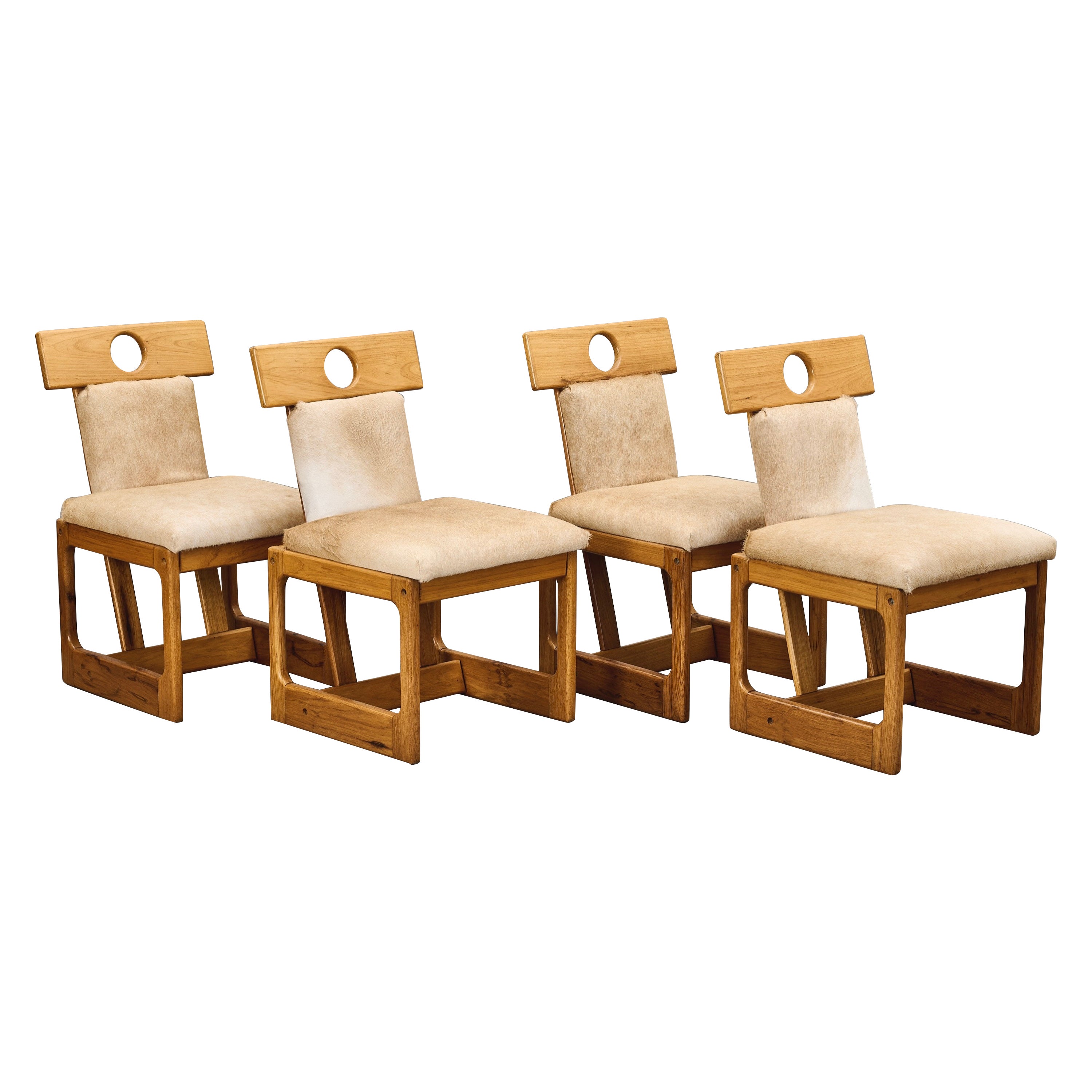 Sergio Rodrigues: Set of 4 Cuiaba Dining Chairs in Caviona and Hide, Brazil 1985 For Sale