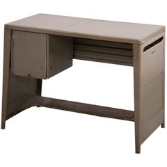 Ladies Desk by Olivetti Synthesis in Metal