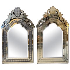 2 pareclose mirors of Venitian style