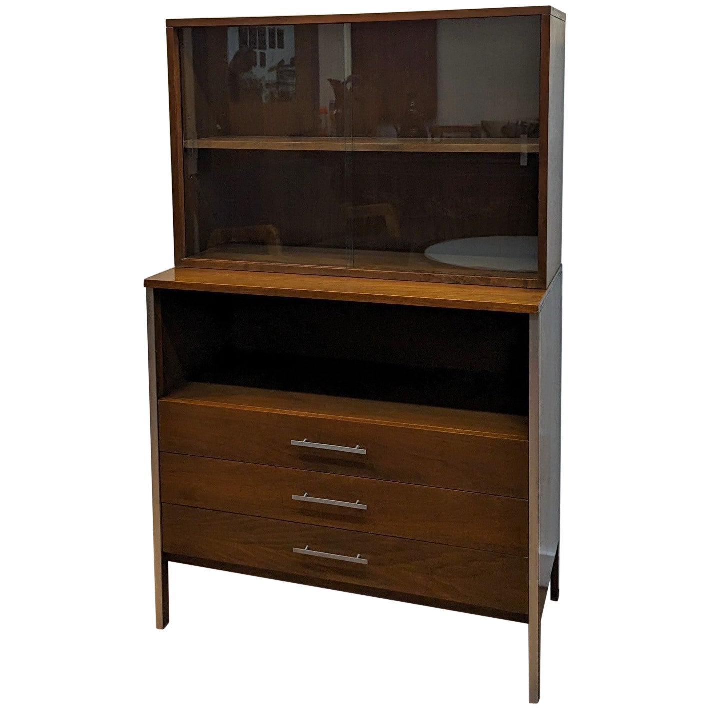 Paul McCobb for Calvin Linear Group Display Cabinet For Sale