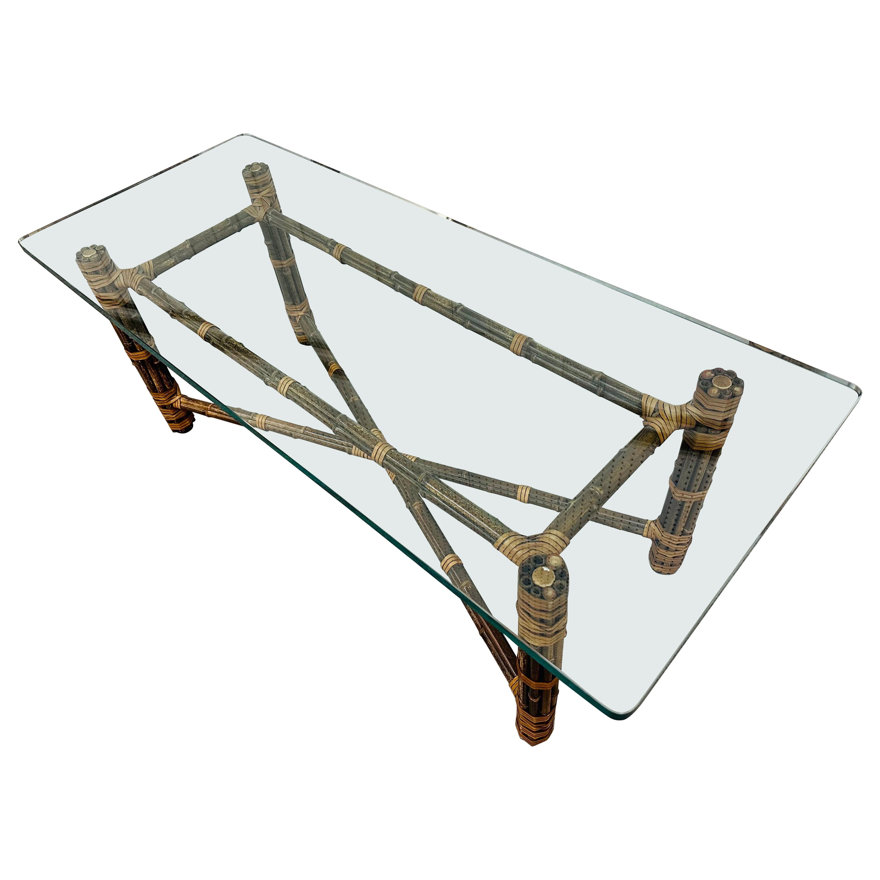 Table basse vintage McGuire Faux Bambou Glass Top