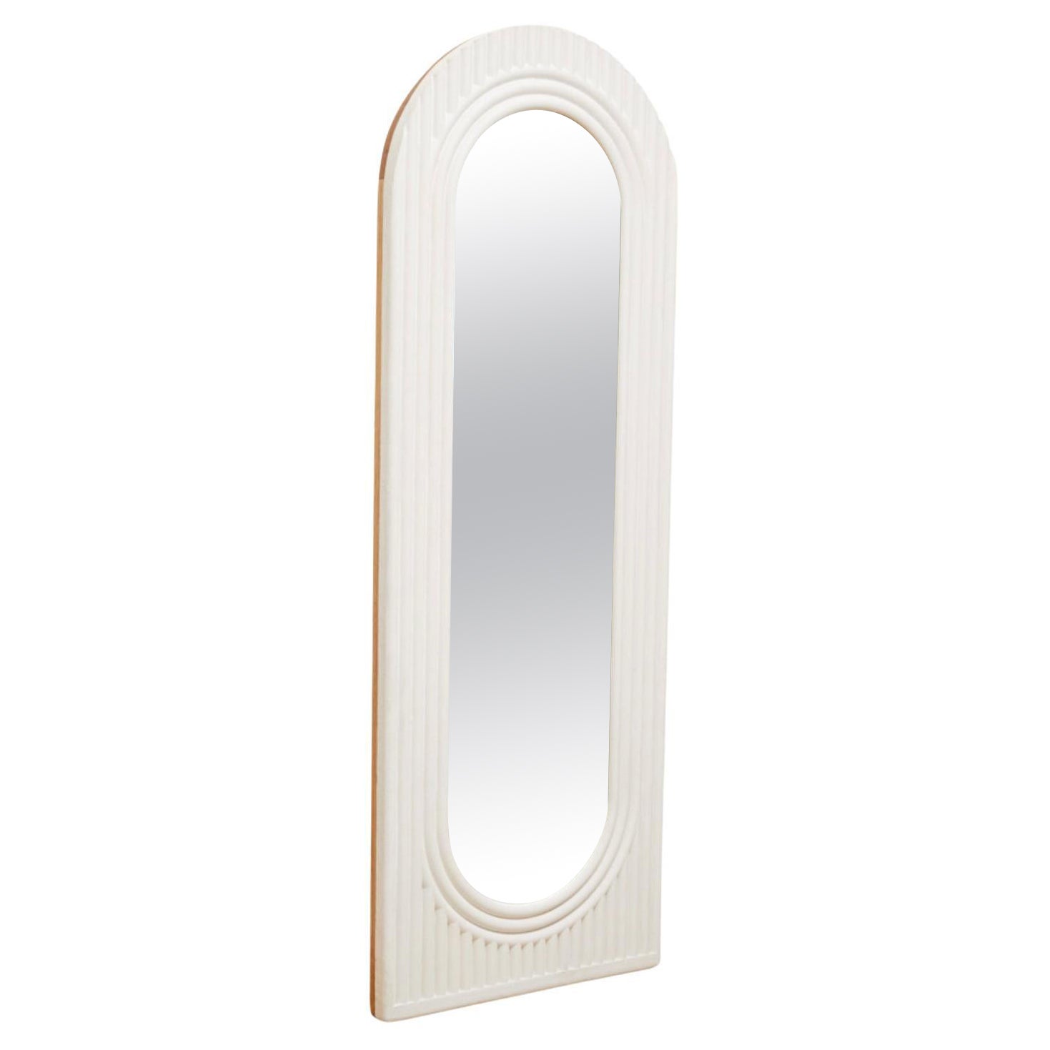 Miroir cannelé à hauteur d'étage en vente