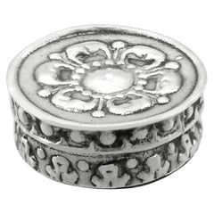 Ancienne boîte de comptoir en argent de Charles II (Circa 1670)
