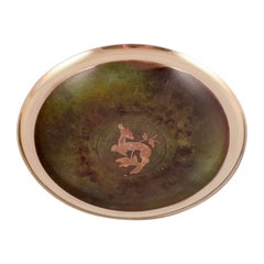 Argentor, Denmark. Art Deco bronze bowl with motif of deer. Approx. 1940.