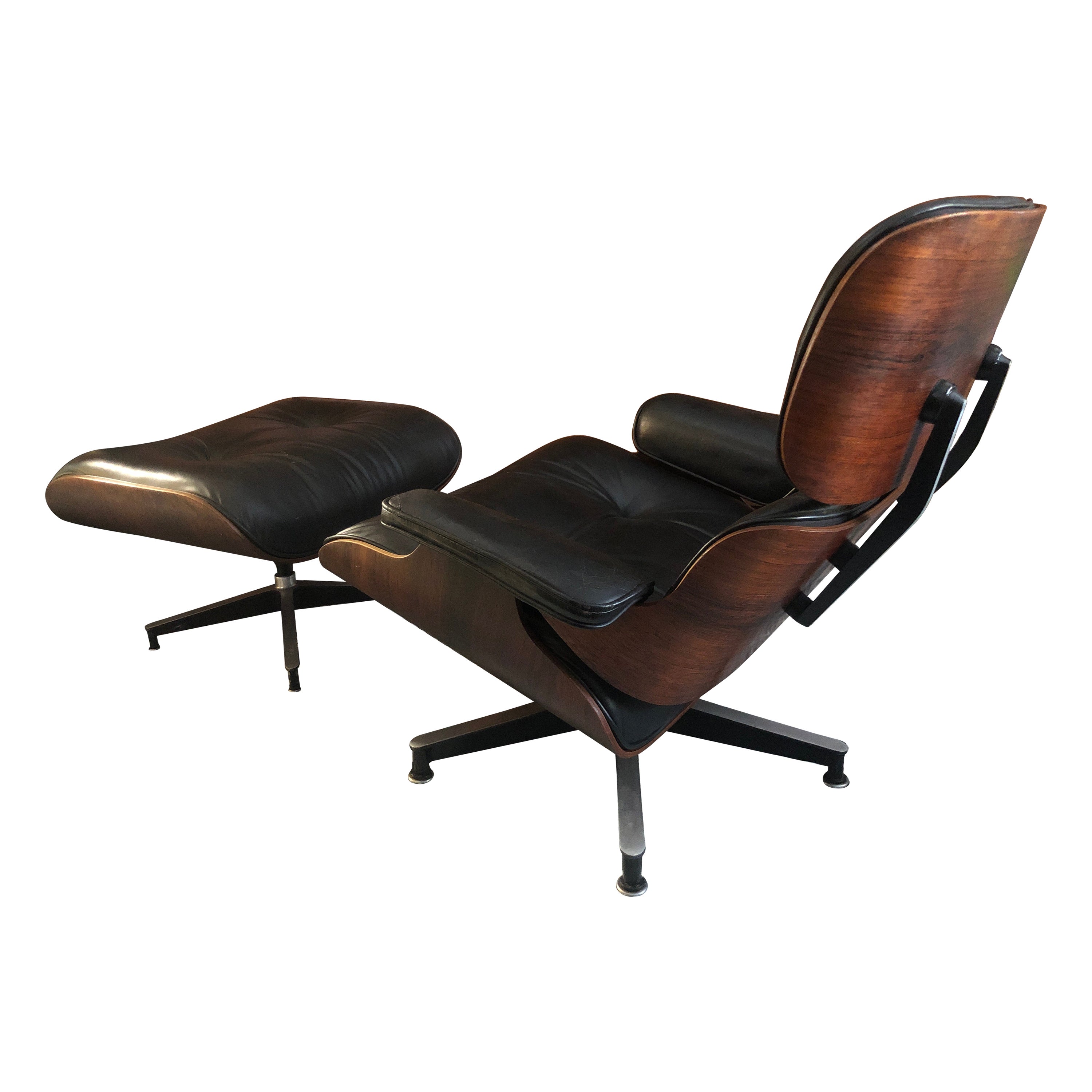 Magnifique et rare chaise longue et pouf Eames du milieu du siècle dernier en bois de rose brésilien en vente