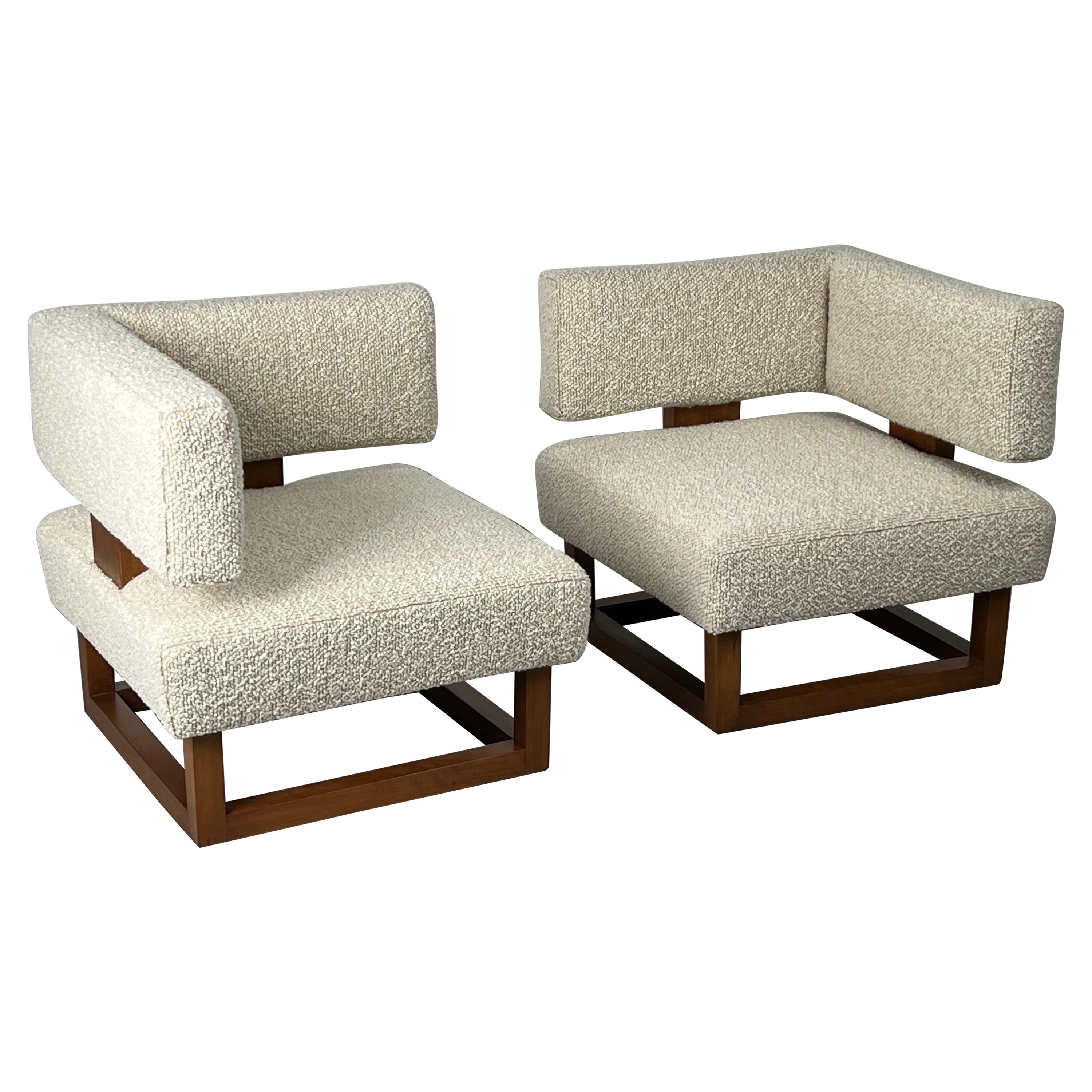 Pair of Lounge Chairs / Settee by Brown Saltman  For Sale