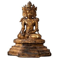 16th century Very special antique bronze Arakan Buddha from Burma