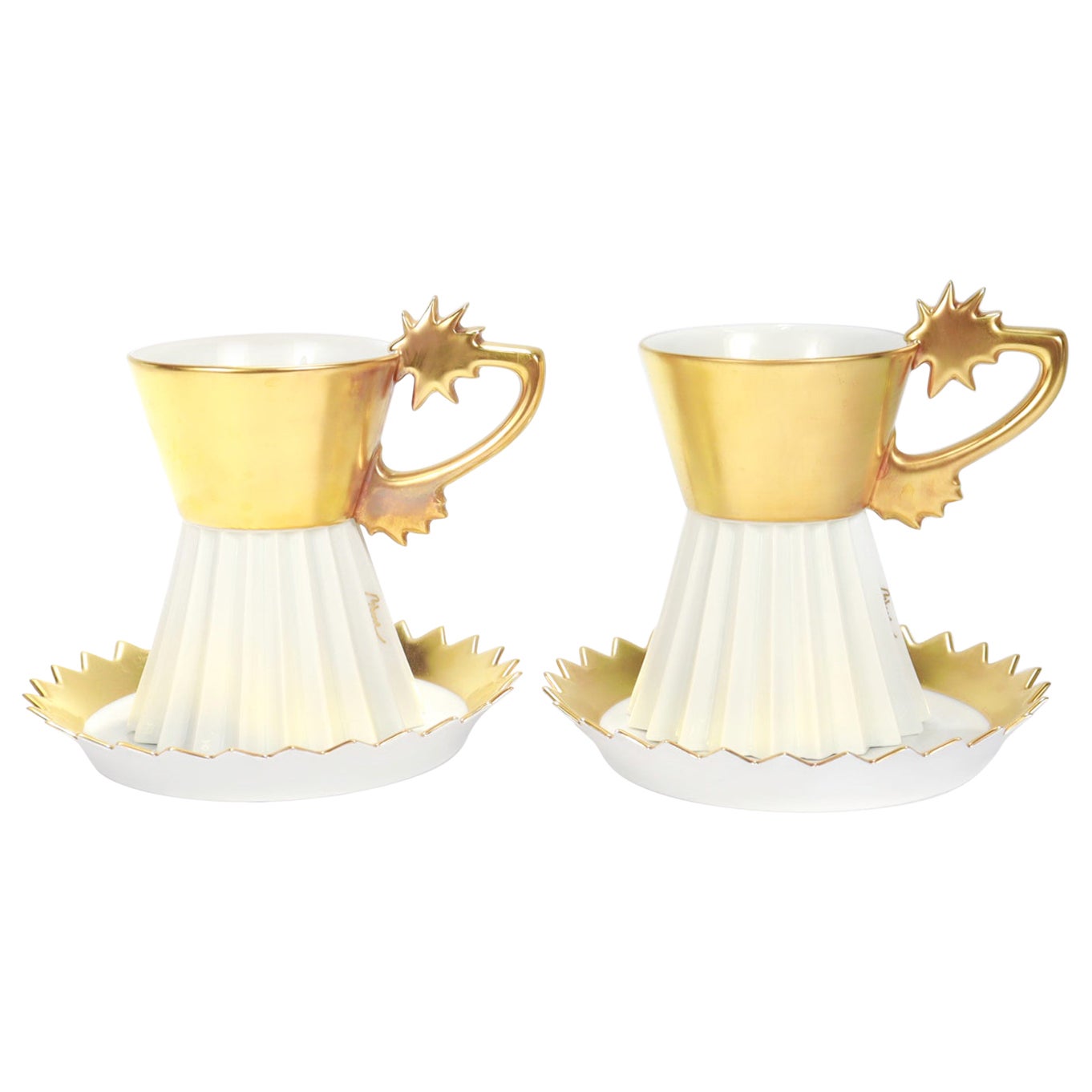 Pair of Rosenthal Studio Linie Gilt Porcelain No. 23 Cup & Saucers by Otto Piene For Sale