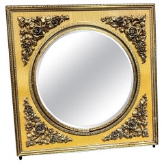 Miroir de courtoisie en or du milieu du 20e siècle The Ornamental