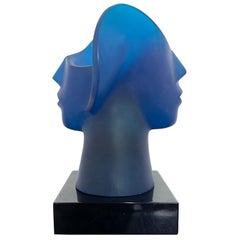 Lampada scultura moderna brasiliana a doppia faccia in acrilico blu, anni '80