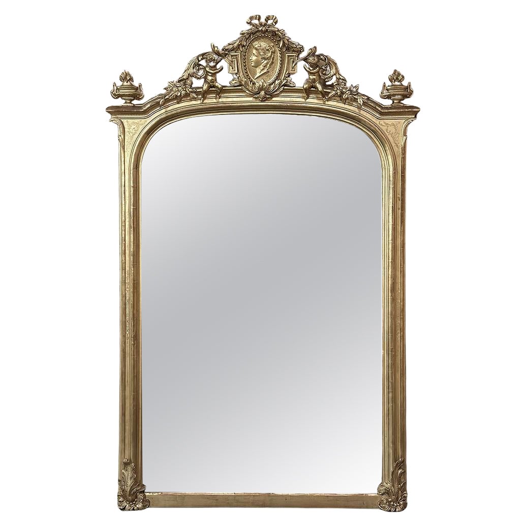 Grande specchio dorato francese del XIX secolo del periodo Napoleone III