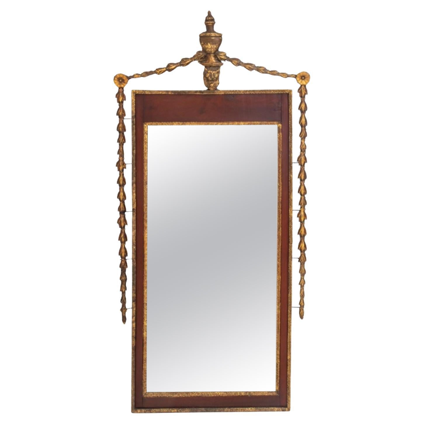 Italienischer Spiegel im neoklassischen Stil aus Mahagoni und vergoldet im Angebot