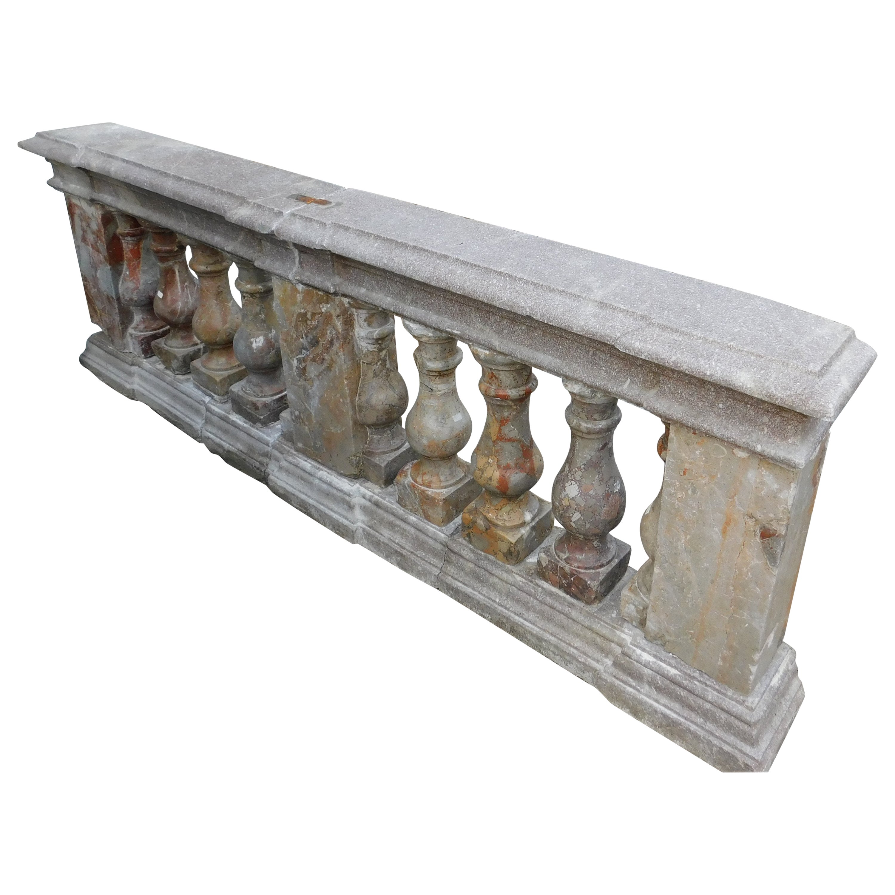 Pair of pink marble balustrade railings, with sculpted columns, Italy For Sale