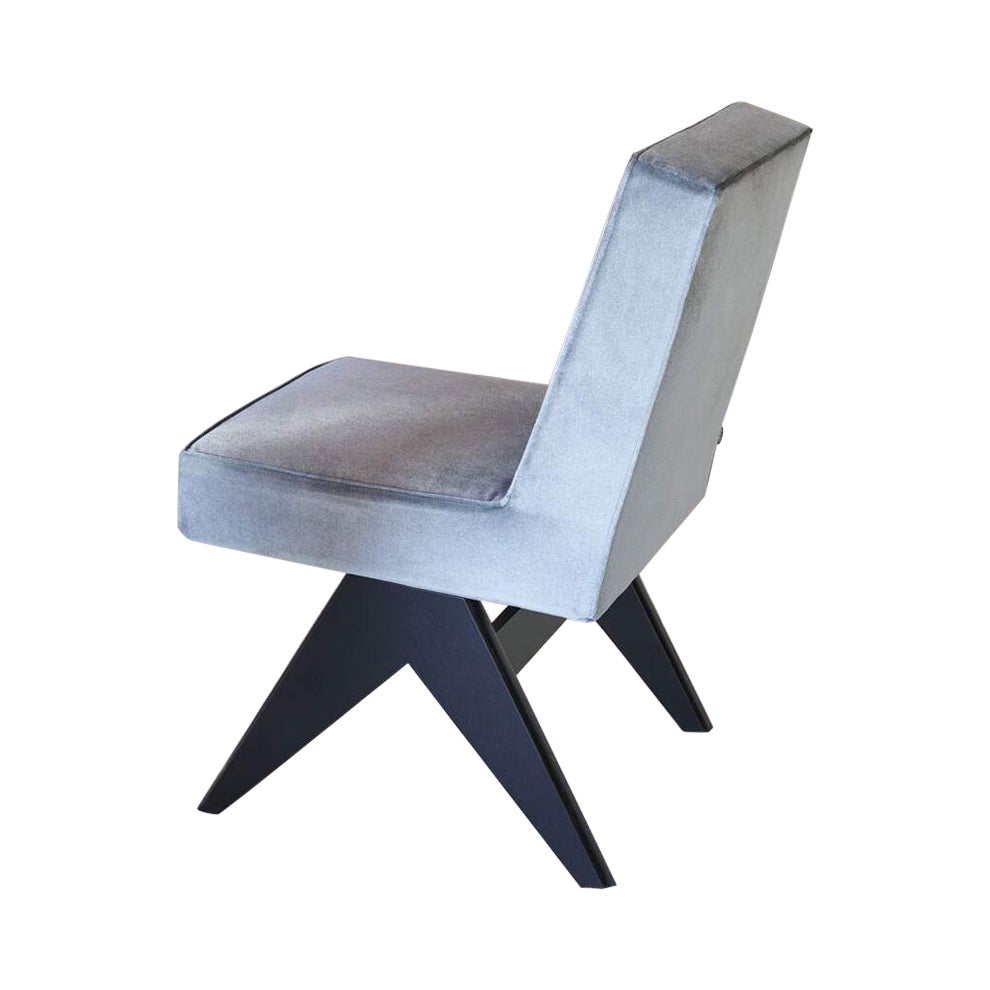 Pierre Jeanneret: Commitee-Stuhl von Cassina im Angebot